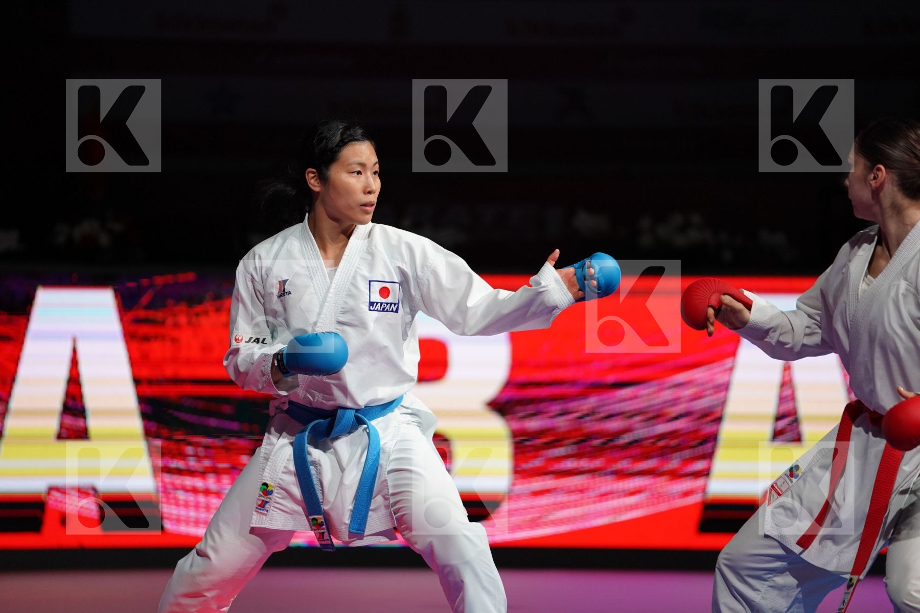 BRATIC MELISSA (CANADA) VS SOMEYA KAYO (JAPAN) in Senior Kumite -68 Kg - Bronze bout
