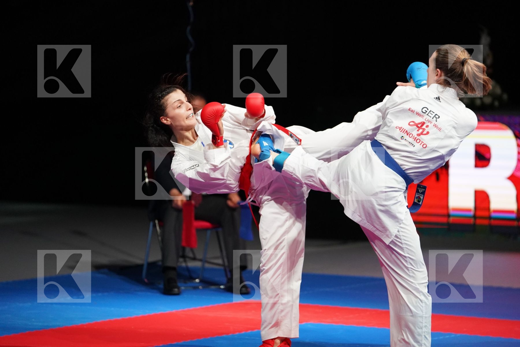PANETSIDOU VASILIKI (GREECE) VS KNEER JOHANNA (GERMANY) in Senior Kumite -68 Kg - Bronze bout