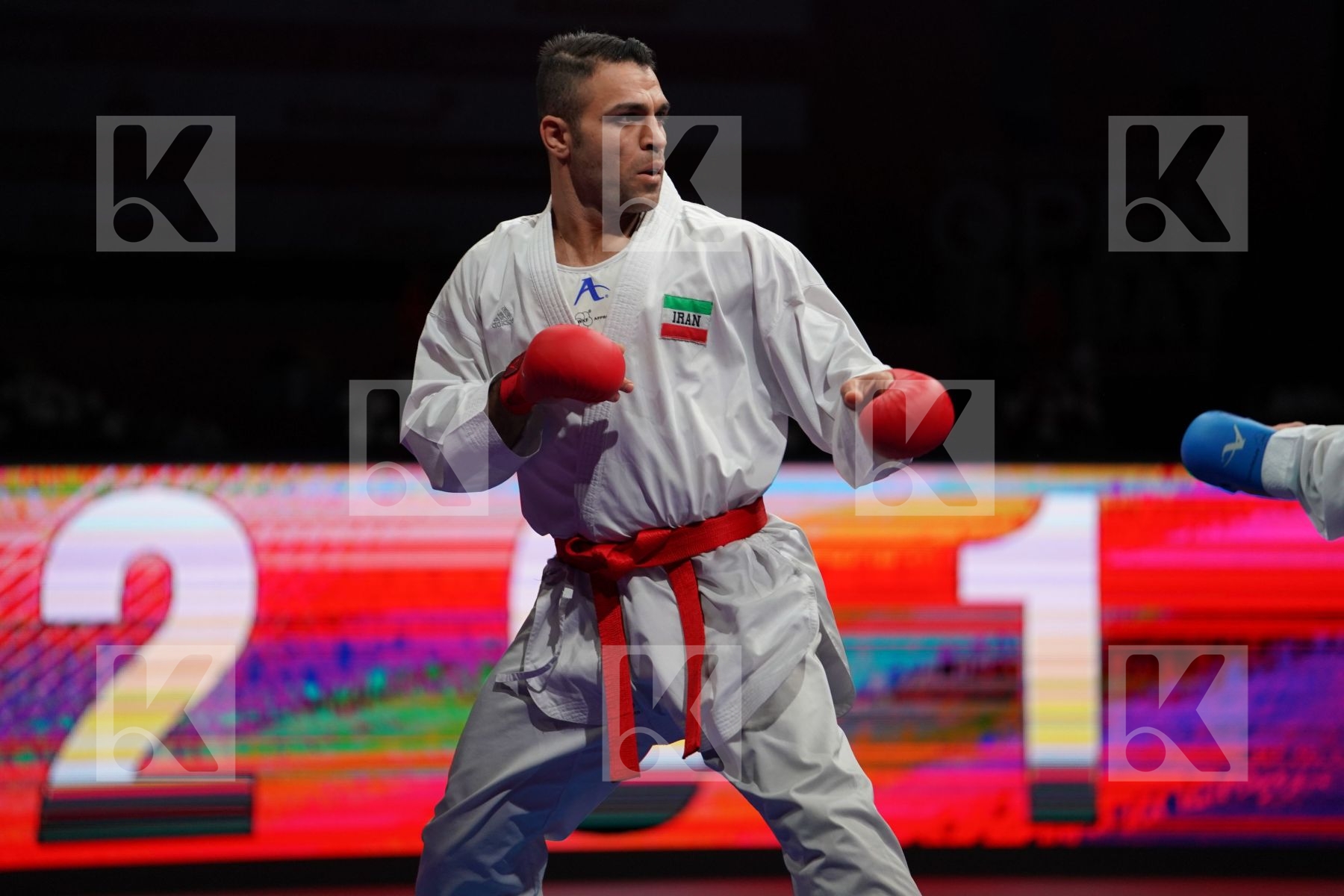 POORSHAB ZABIOLLAH (IRAN) VS AKTAS UGUR (TURKEY) in Senior Kumite -84 Kg - Bronze bout