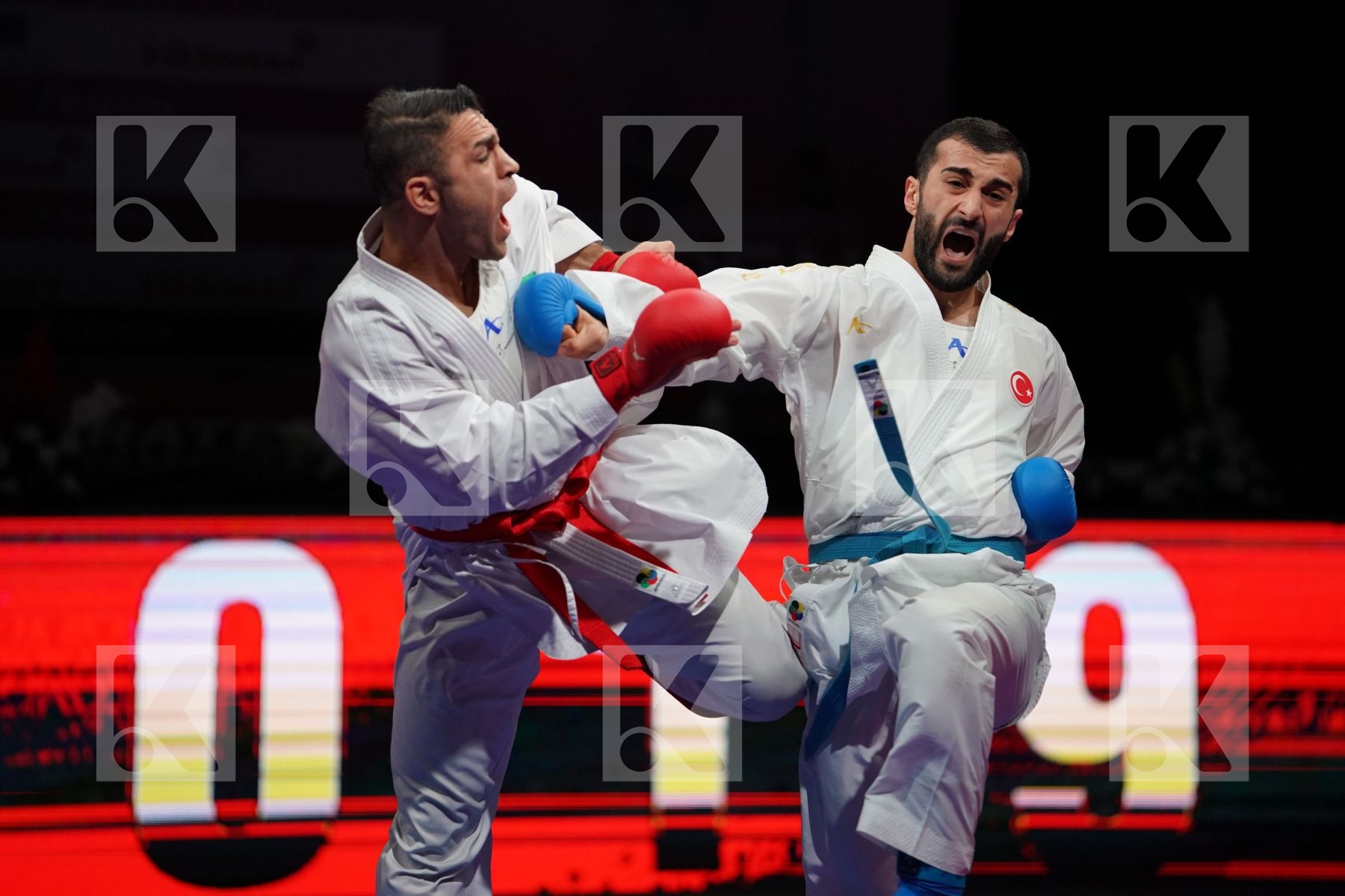 POORSHAB ZABIOLLAH (IRAN) VS AKTAS UGUR (TURKEY) in Senior Kumite -84 Kg - Bronze bout