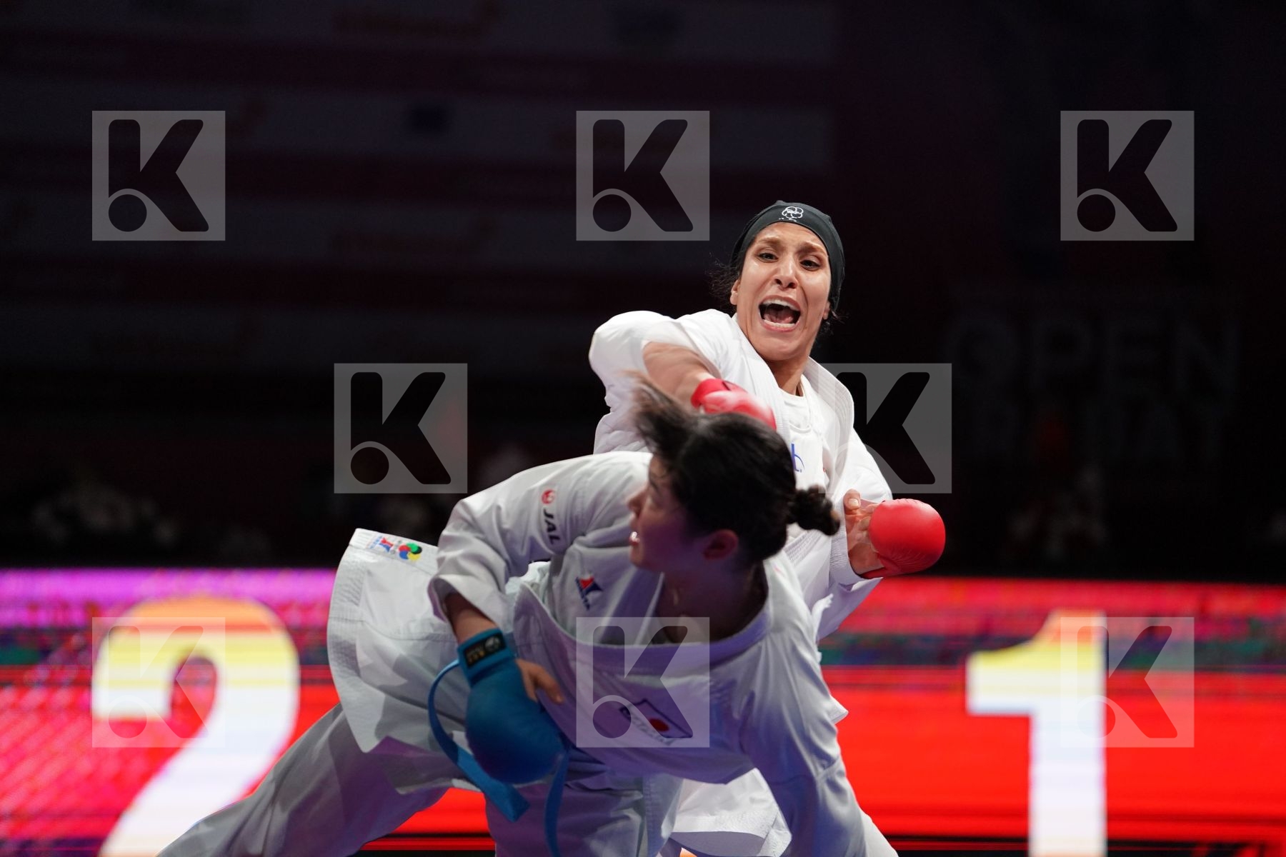 ABBASLI HAMIDEH (IRAN) VS SAITO AYAKA (JAPAN) in Senior Kumite 68+ Kg - Bronze bout