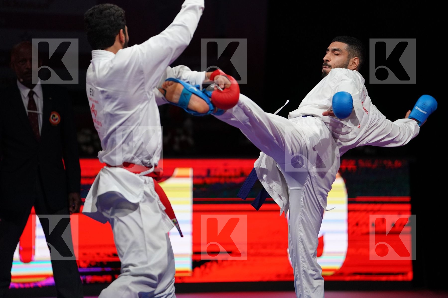MAHMOUD TAHA TAREK (EGYPT) VS ABAZARI SALEH (IRAN) in Senior Kumite 84+ Kg - Bronze bout