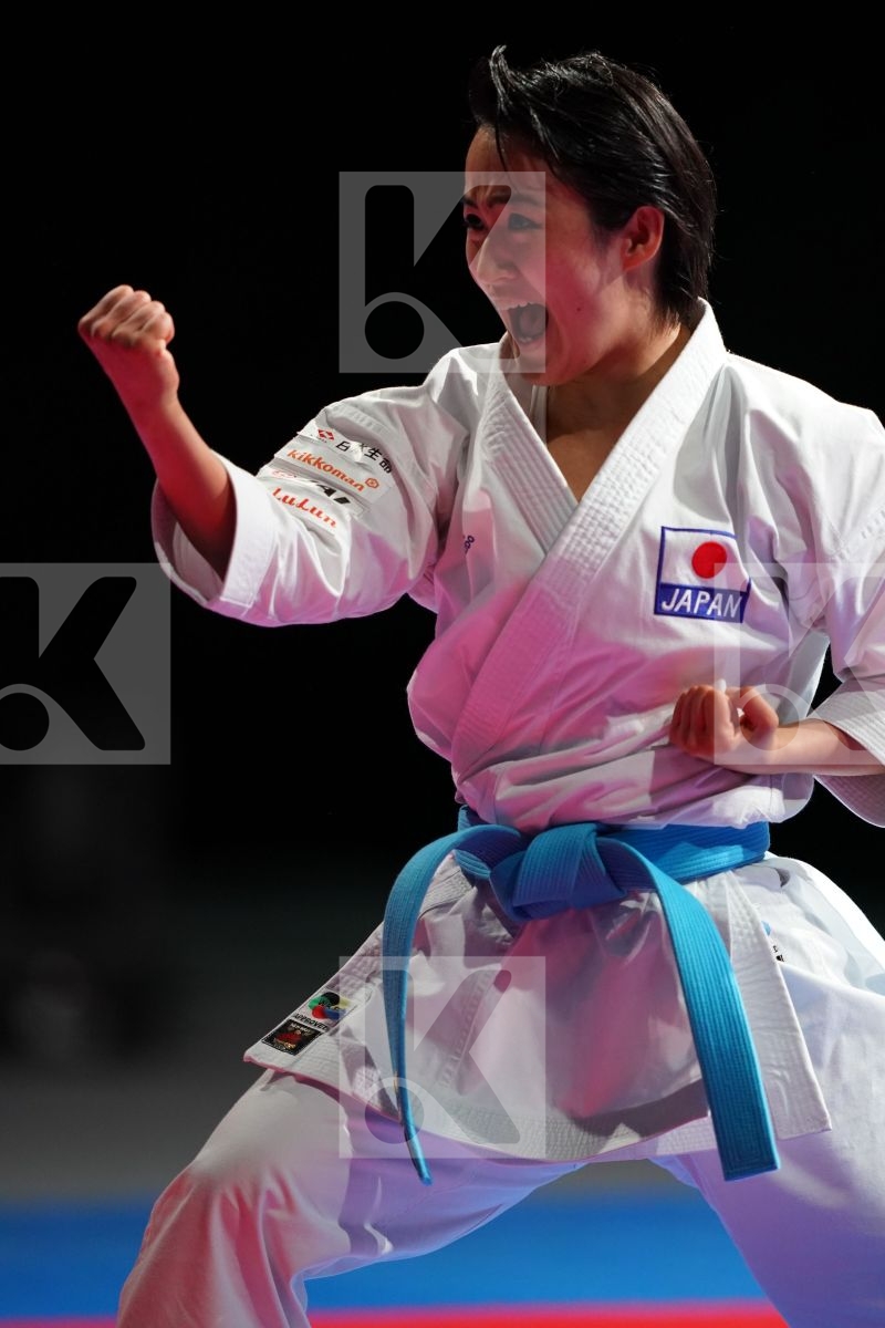 SHIMIZU KIYOU (JAPAN) in Senior Female Kata - Gold bout