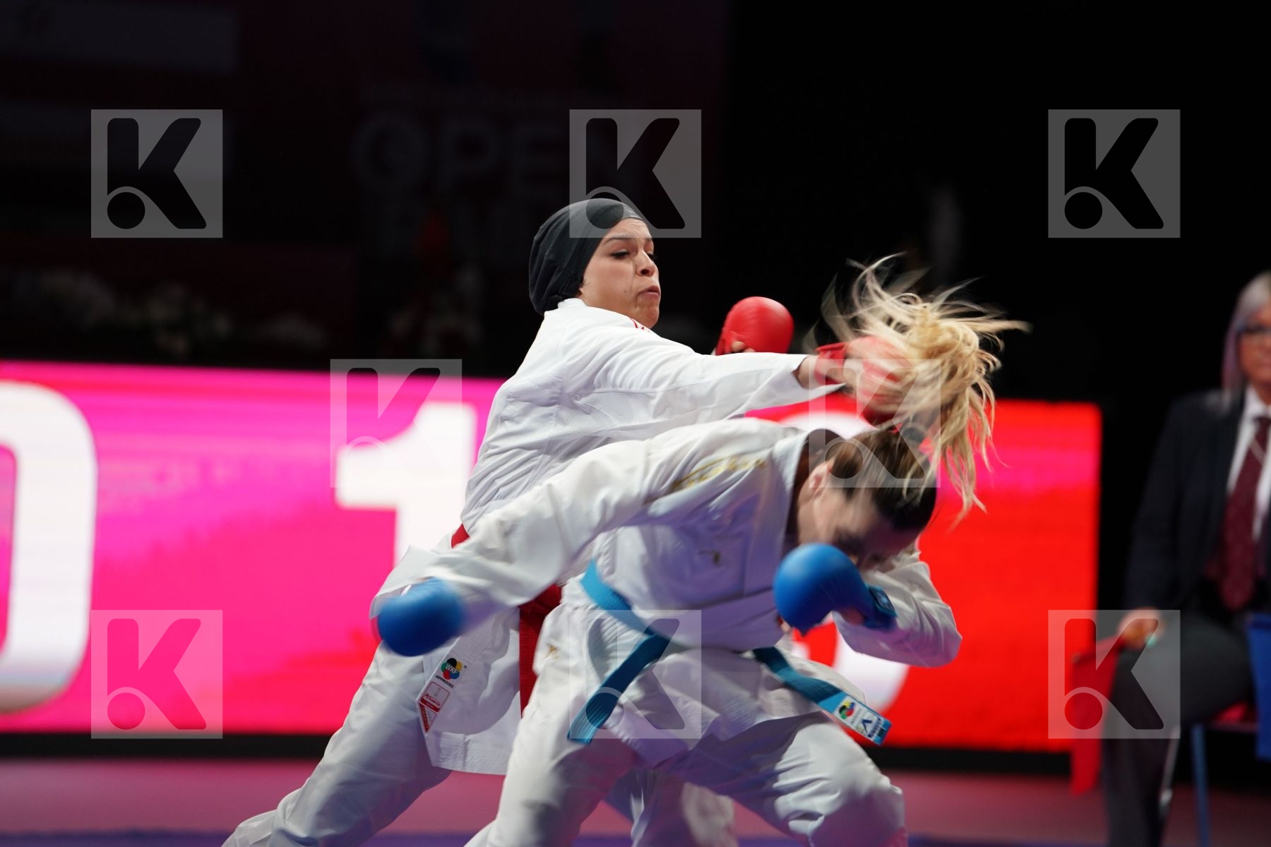 SAYED RADWA (EGYPT) VS OZCELIK ARAPOGLU SERAP (TURKEY) in Senior Kumite -50 Kg - Gold bout