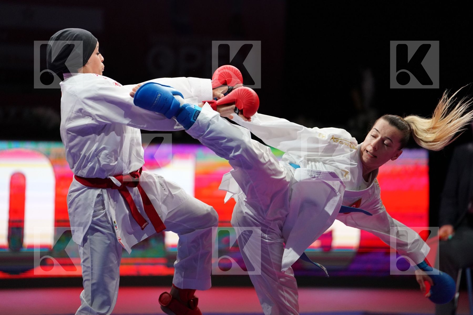 SAYED RADWA (EGYPT) VS OZCELIK ARAPOGLU SERAP (TURKEY) in Senior Kumite -50 Kg - Gold bout