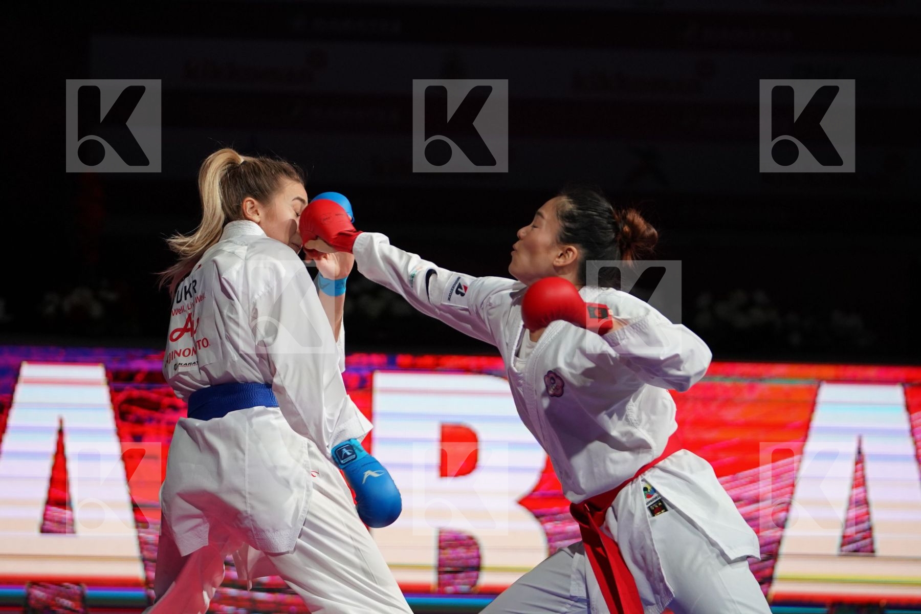 WEN TZU-YUN (CHINESE TAIPEI) VS TERLIUGA ANZHELIKA (UKRAINE) in Senior Kumite -55 Kg - Gold bout
