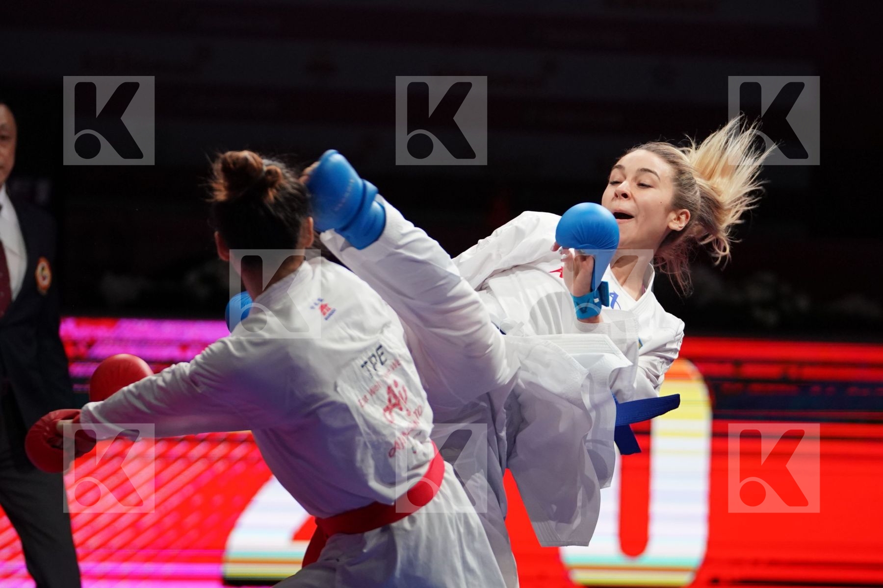 WEN TZU-YUN (CHINESE TAIPEI) VS TERLIUGA ANZHELIKA (UKRAINE) in Senior Kumite -55 Kg - Gold bout