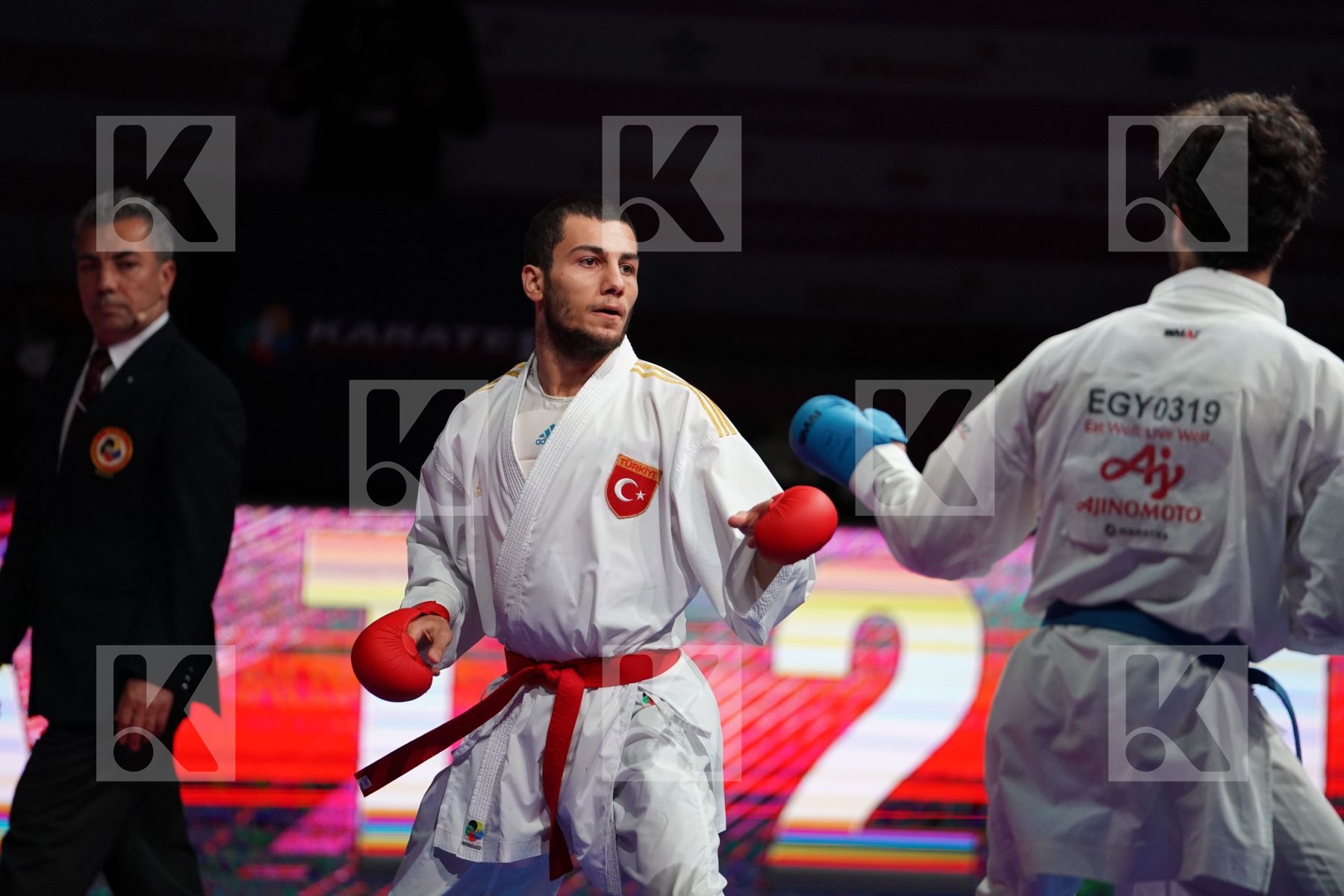 UYGUR BURAK (TURKEY) VS ELSAWY ALI (EGYPT) in Senior Kumite -67 Kg - Gold bout