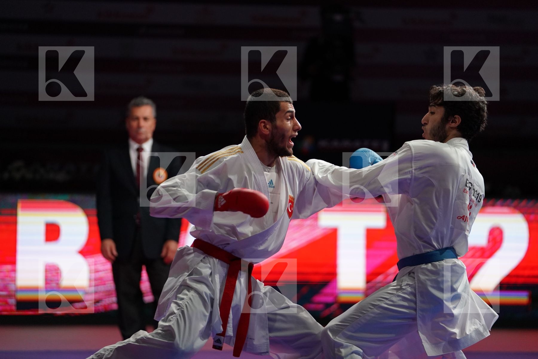 UYGUR BURAK (TURKEY) VS ELSAWY ALI (EGYPT) in Senior Kumite -67 Kg - Gold bout