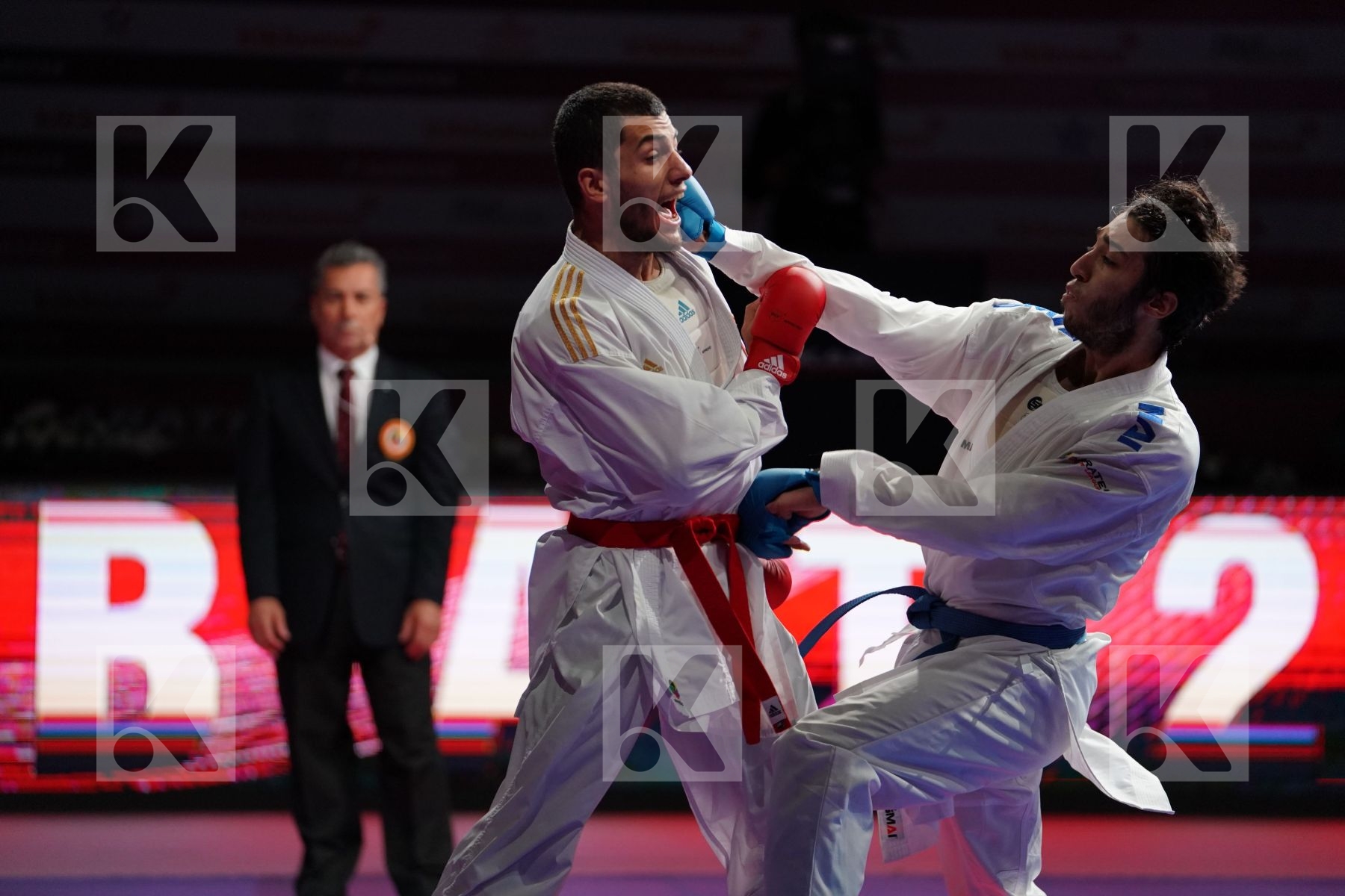 UYGUR BURAK (TURKEY) VS ELSAWY ALI (EGYPT) in Senior Kumite -67 Kg - Gold bout