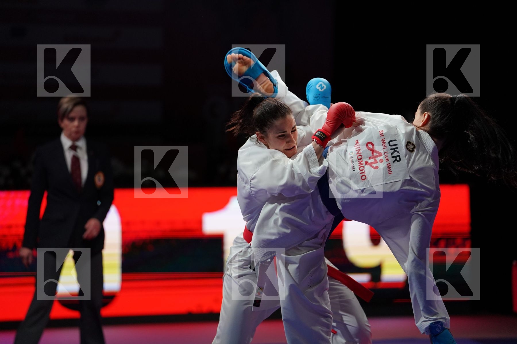 QUIRICI ELENA (SWITZERLAND) VS MELNYK HALYNA (UKRAINE) in Senior Kumite -68 Kg - Gold bout