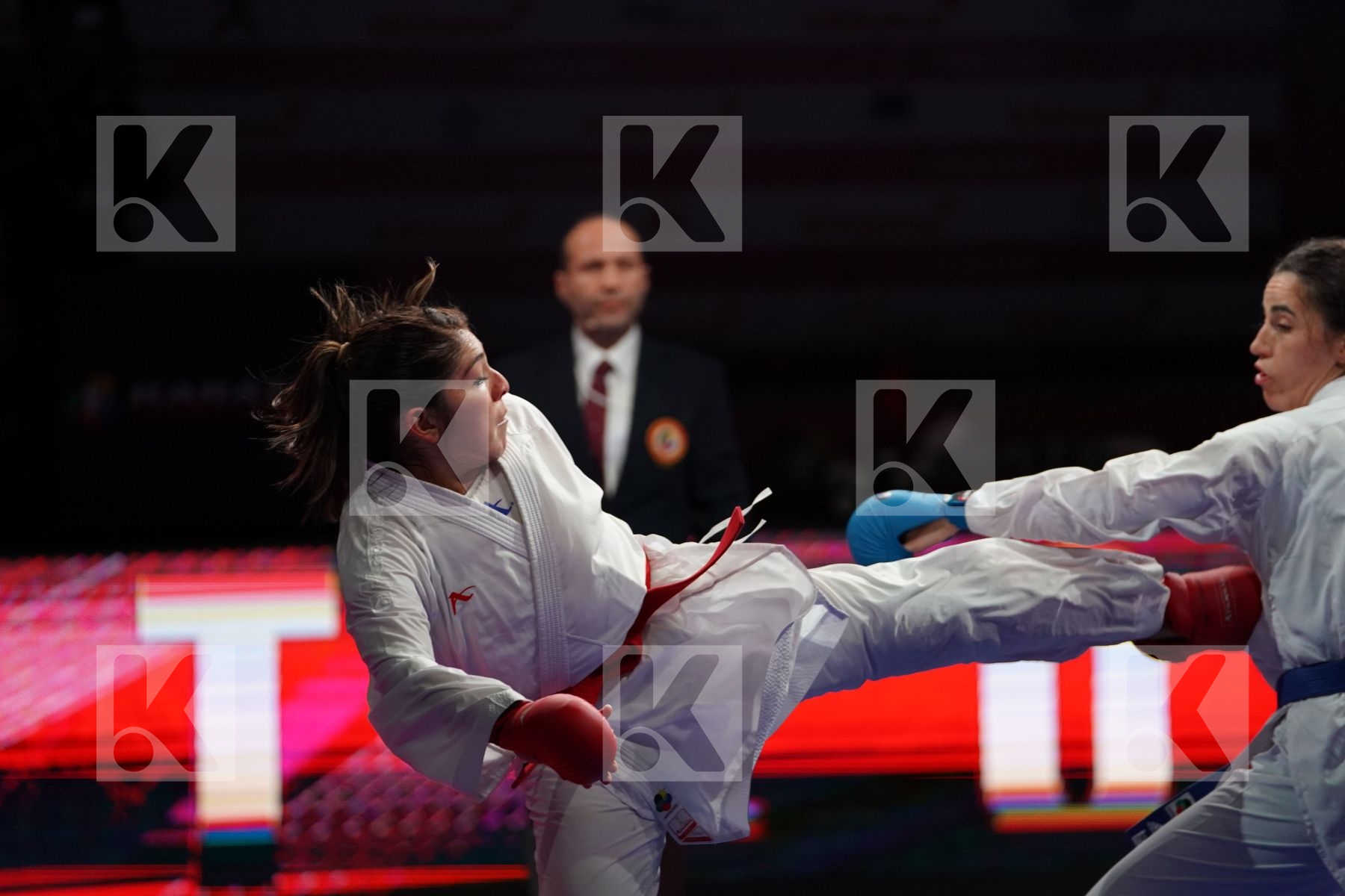QUINTAL CATZIN GUADALUPE (MEXICO) VS HOCAOGLU MELTEM (TURKEY) in Senior Kumite 68+ Kg - Gold bout