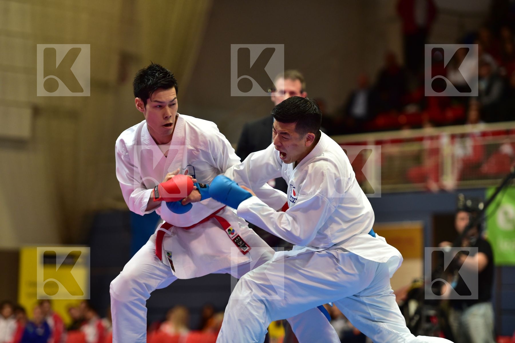 Japan male kumite -75 kg nishimura ken Shureido watanabe daisuke