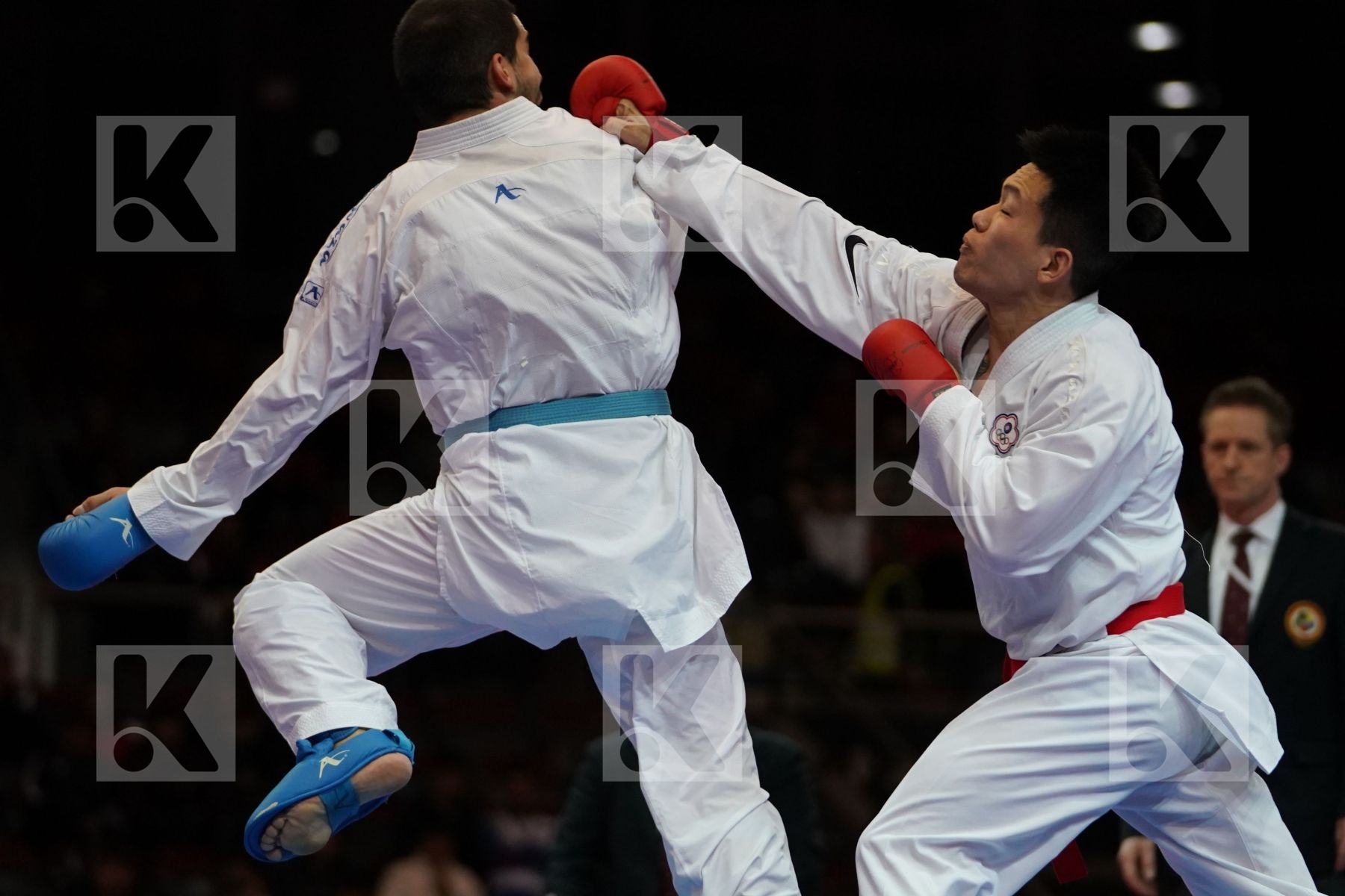 WEI-CHUN HSU (CHINESE TAIPEI) VS GERMAN CHARPENTIER (CHILE) in Senior Kumite -75 Kg - Bronze bout
