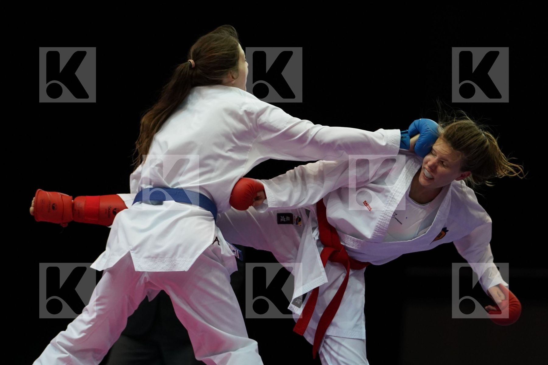ANNA-JOHANNA NILSSON (SWE) VS VIKTORIA PILLAROVA (SLOVAKIA) in Senior Kumite -61 Kg - Bronze bout