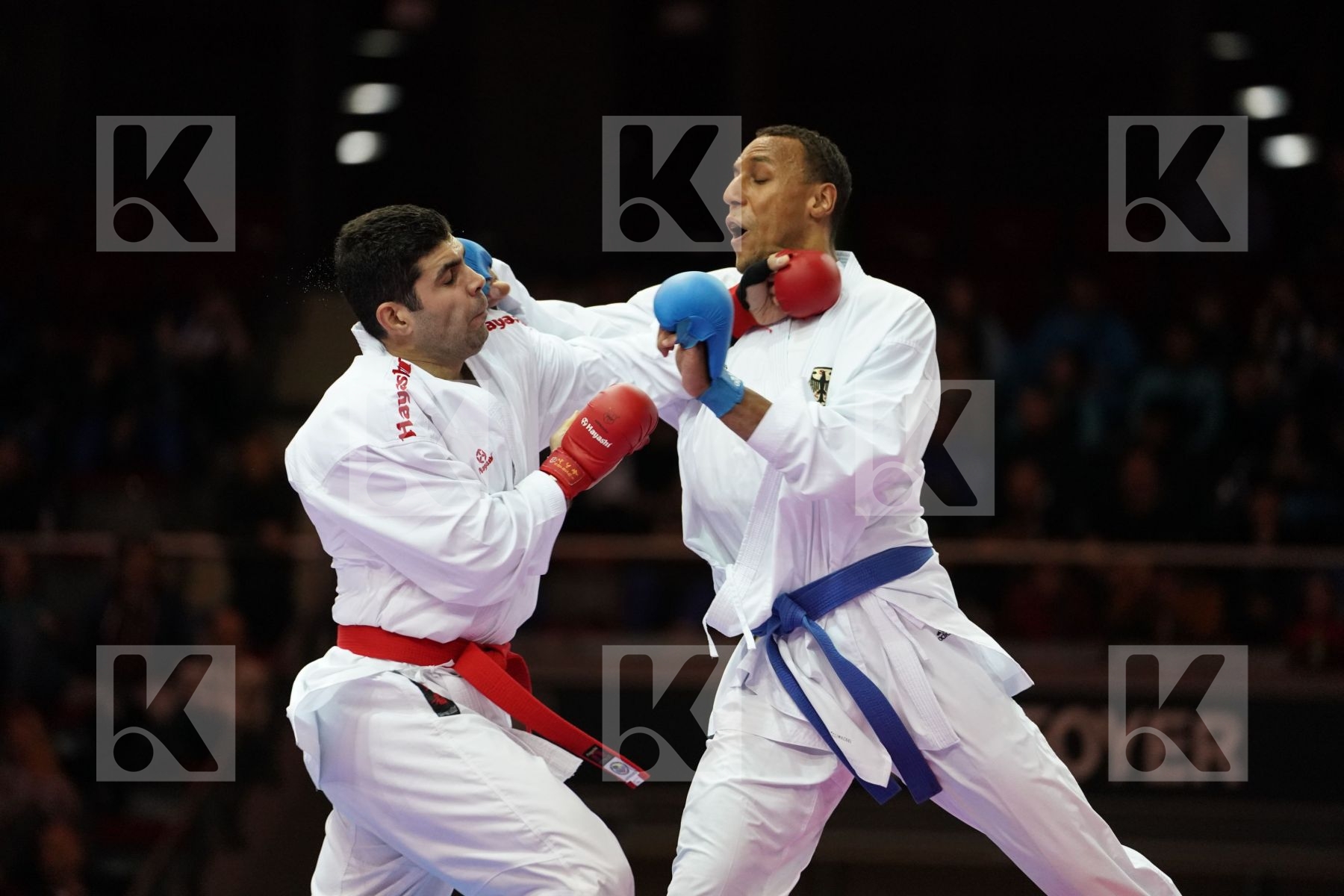 SAMAN HEYDARI  (ISLAMIC REPUBLIC OF IRAN) VS JONATHAN HORNE (GERMANY) in Senior Kumite 84+ Kg - Bronze bout