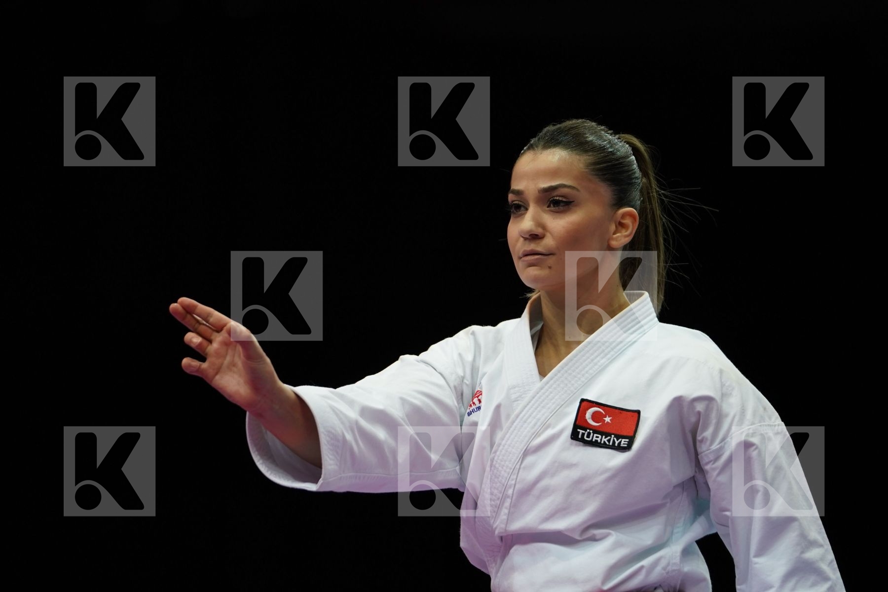 DILARA ELTEMUR (TUR) in Senior Female Kata - Bronze bout
