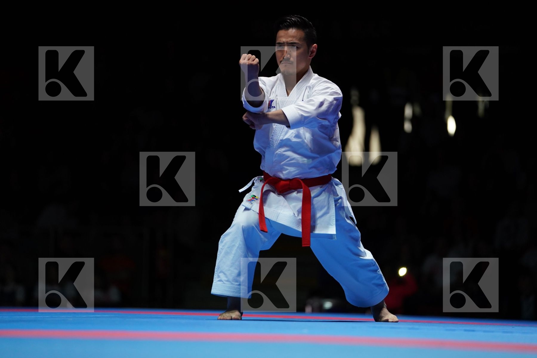KAZUMASA MOTO (JAPAN) in Senior Male Kata - Gold bout