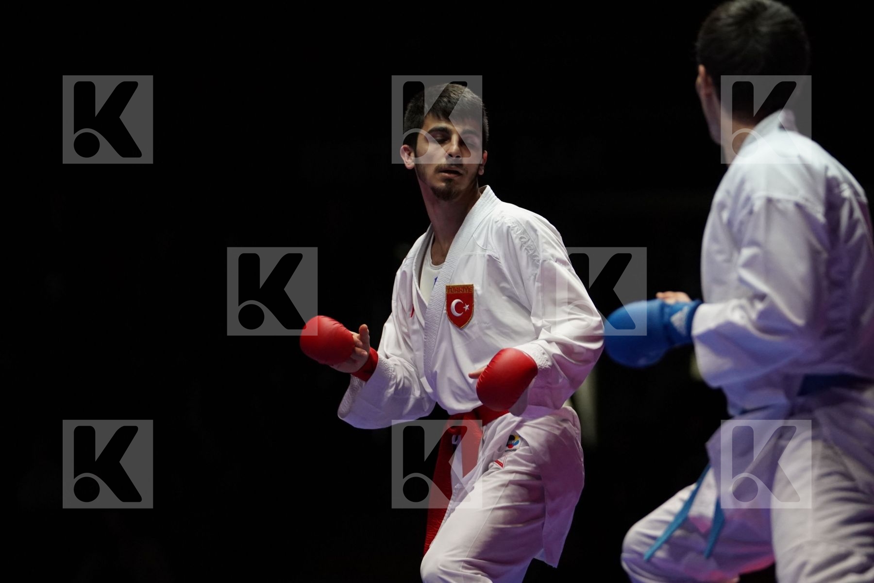 ERAY SAMDAN (TURKEY) VS DARKHAN ASSADILOV (KAZAKHSTAN) in Senior Kumite -60 Kg - Gold bout
