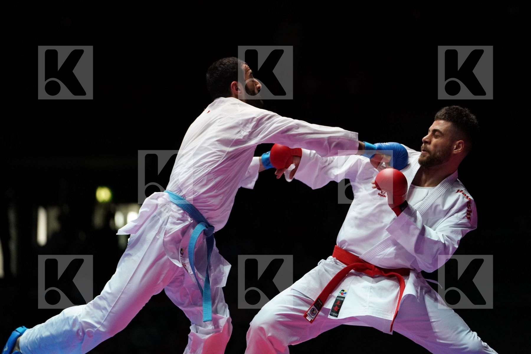MAHDI KHODABAKHSHI (ISLAMIC REPUBLIC OF IRAN) VS UGUR AKTAS (TURKEY) in Senior Kumite 84+ Kg - Gold bout