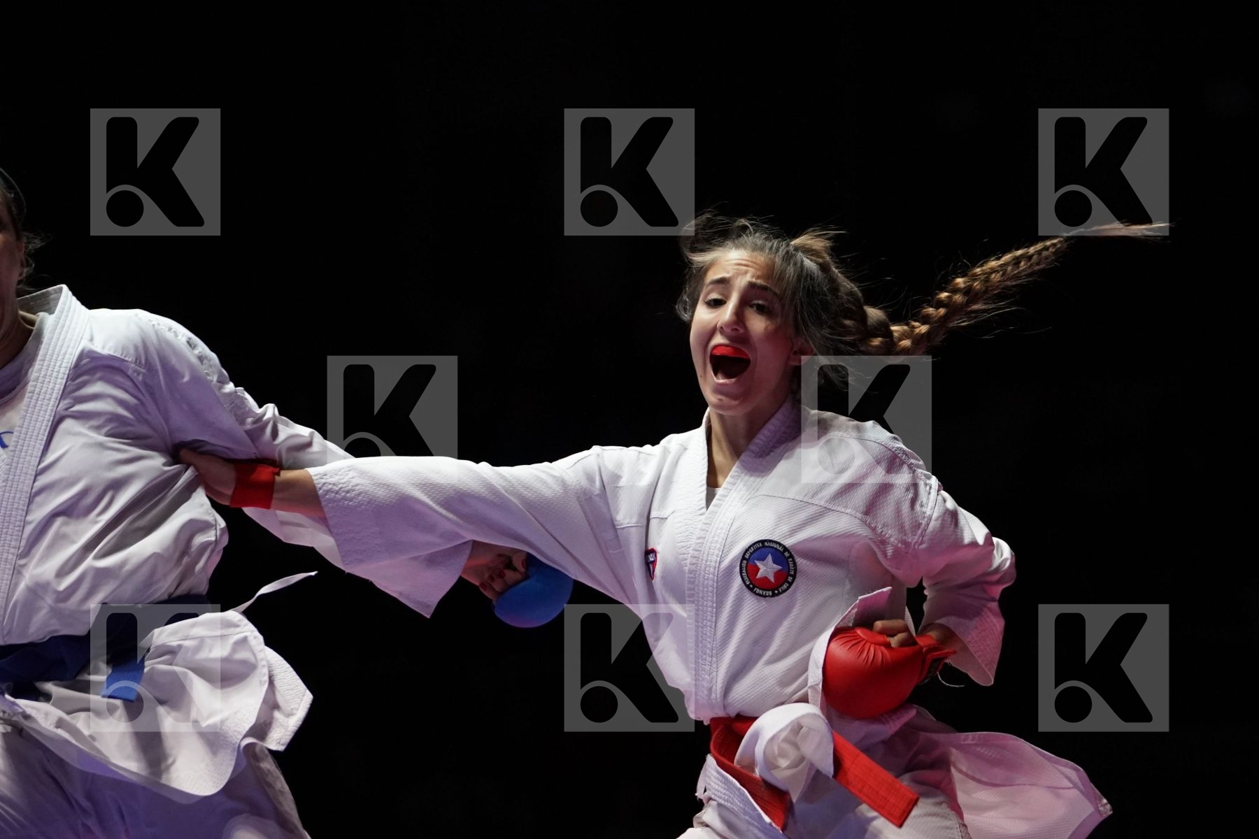 VALENTINA TORO MENESES (CHILE) VS TARAVAT KHAKSAR (ISLAMIC REPUBLIC OF IRAN) in Senior Kumite -55 Kg - Gold bout
