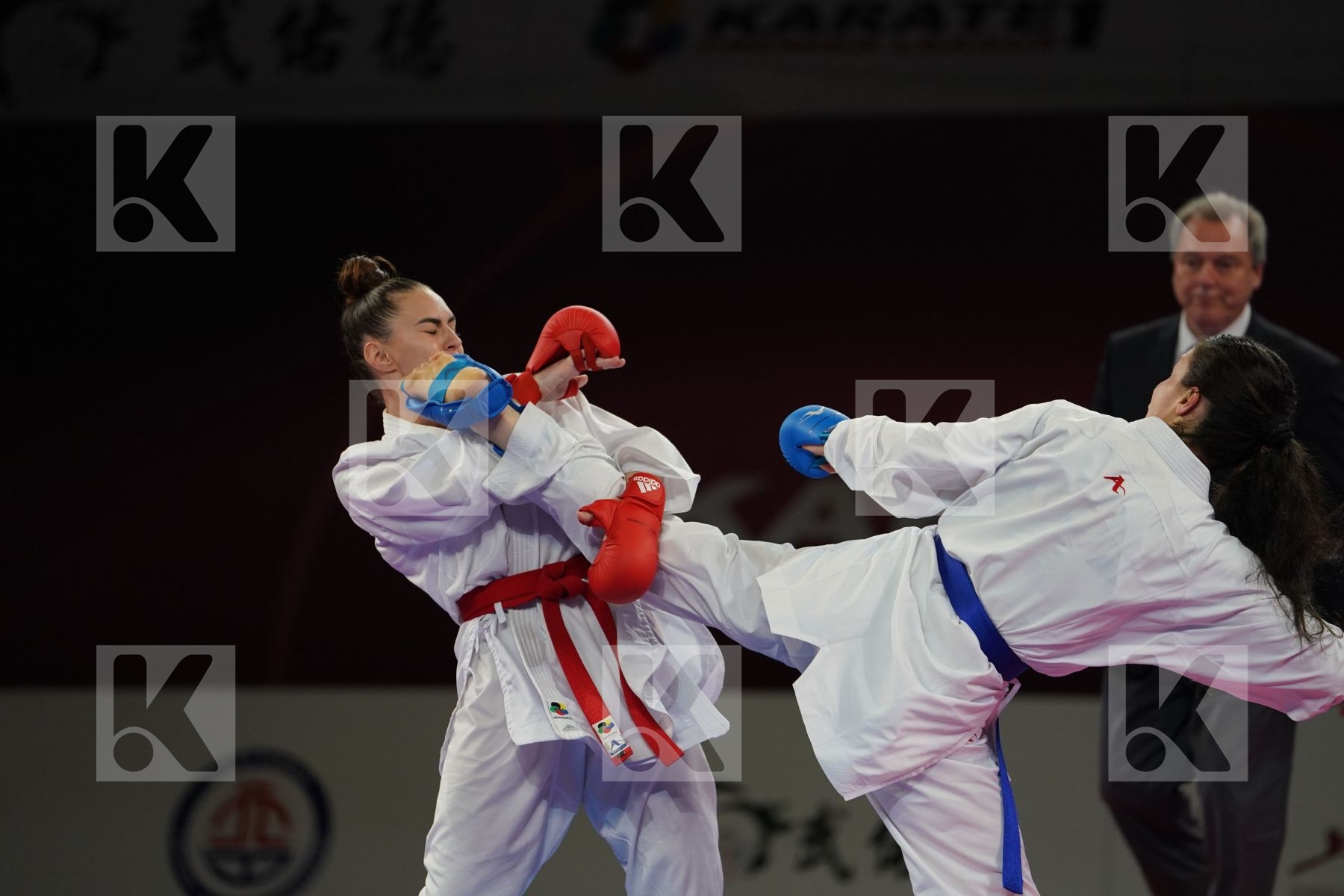 AVAZERI LEA (FRANCE) vs PANETSIDOU VASILIKI (GREECE) in Senior Kumite -68 Kg - Bronze bout