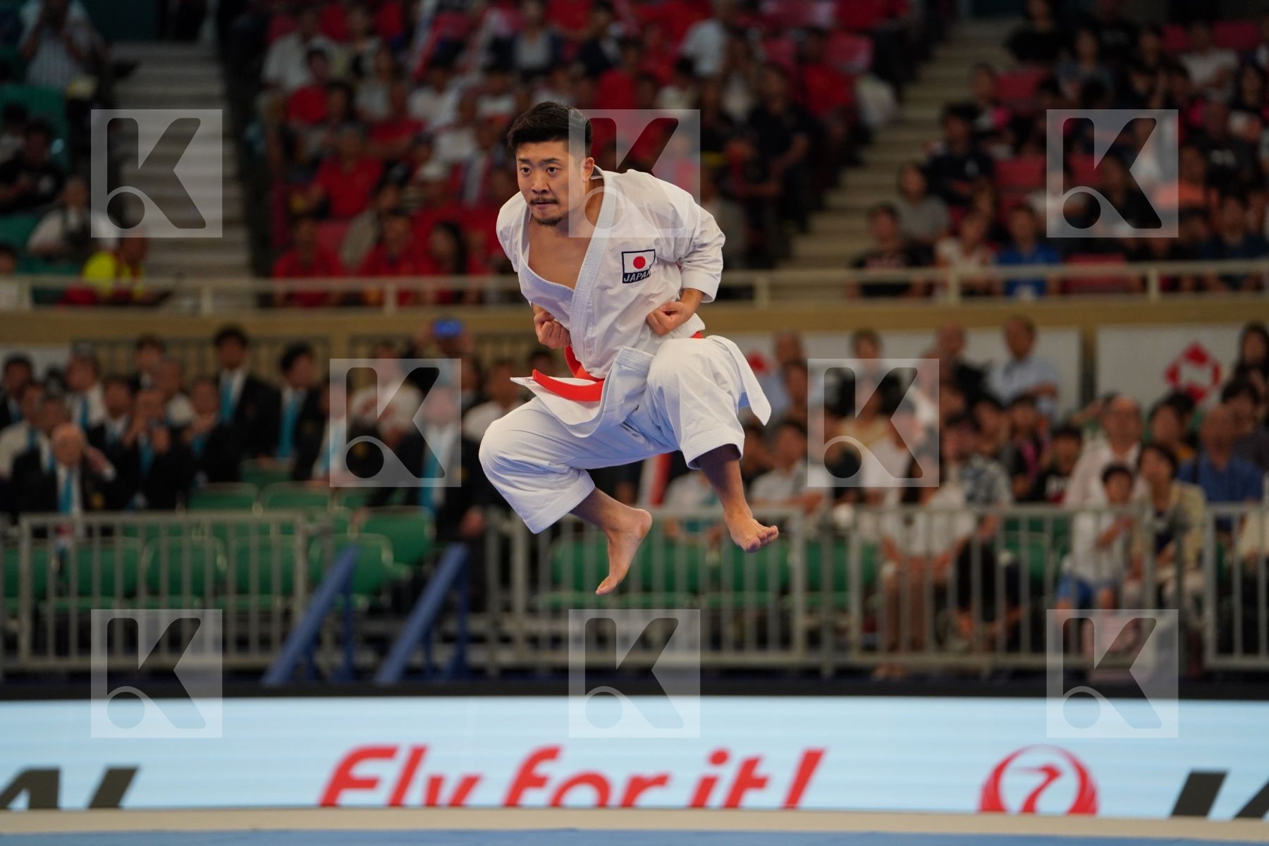 HAYASHIDA CHIKASHI (JAPAN) in Senior Male Kata - Bronze bout