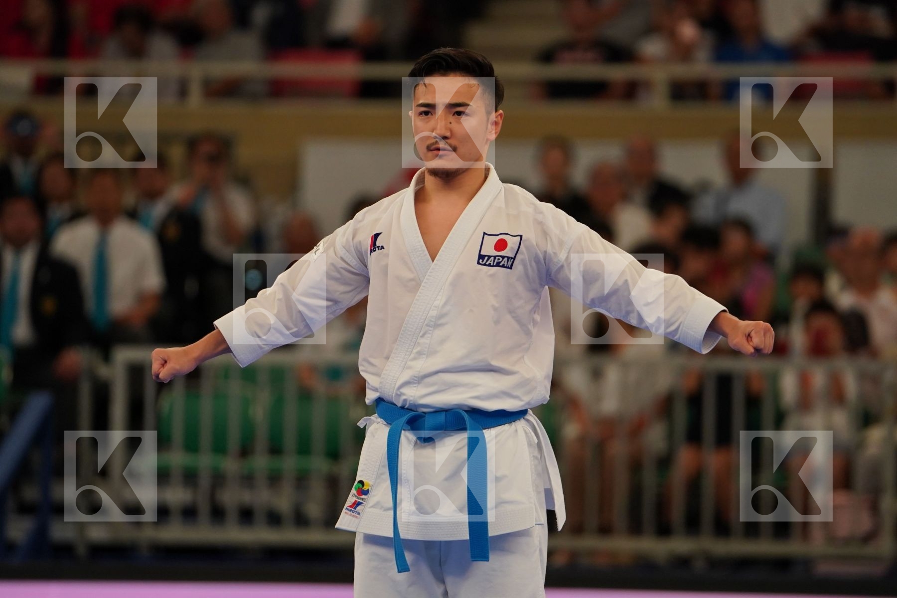 MOTO KAZUMASA (JAPAN) in Senior Male Kata - Bronze bout