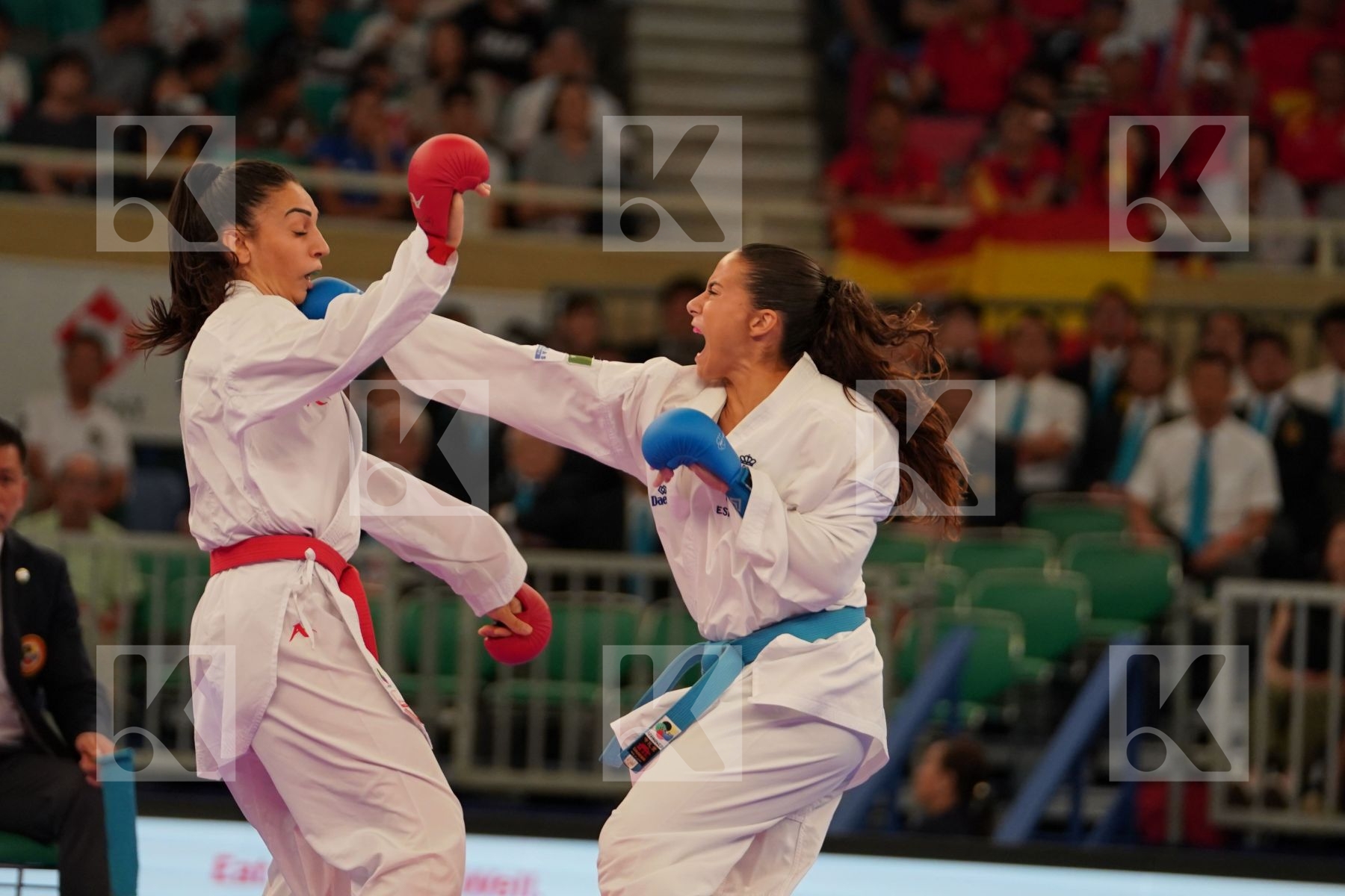 HASANI ALESANDRA (CROATIA) vs FERNANDEZ_OSORIO CARLOTA (SPAIN) in Senior Kumite -55 Kg - Bronze bout
