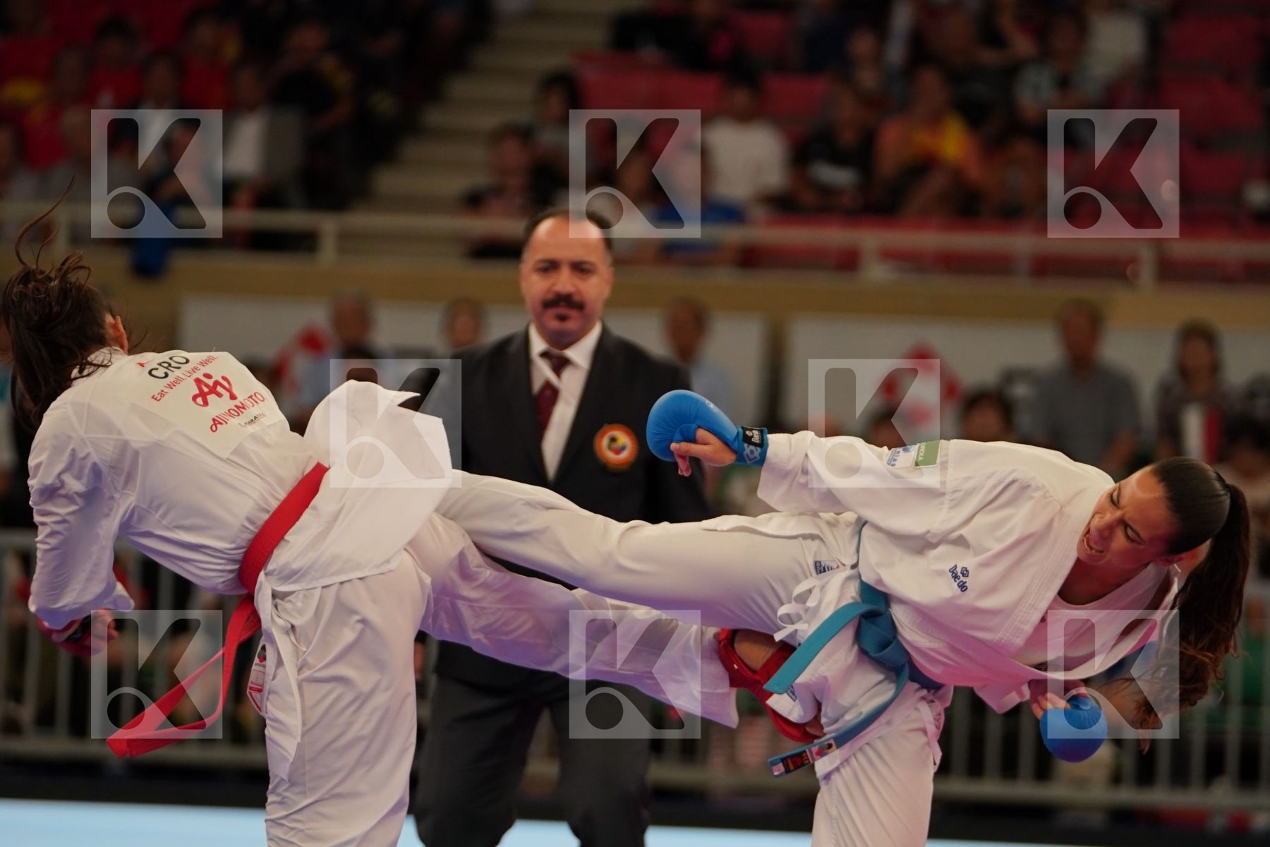 HASANI ALESANDRA (CROATIA) vs FERNANDEZ_OSORIO CARLOTA (SPAIN) in Senior Kumite -55 Kg - Bronze bout