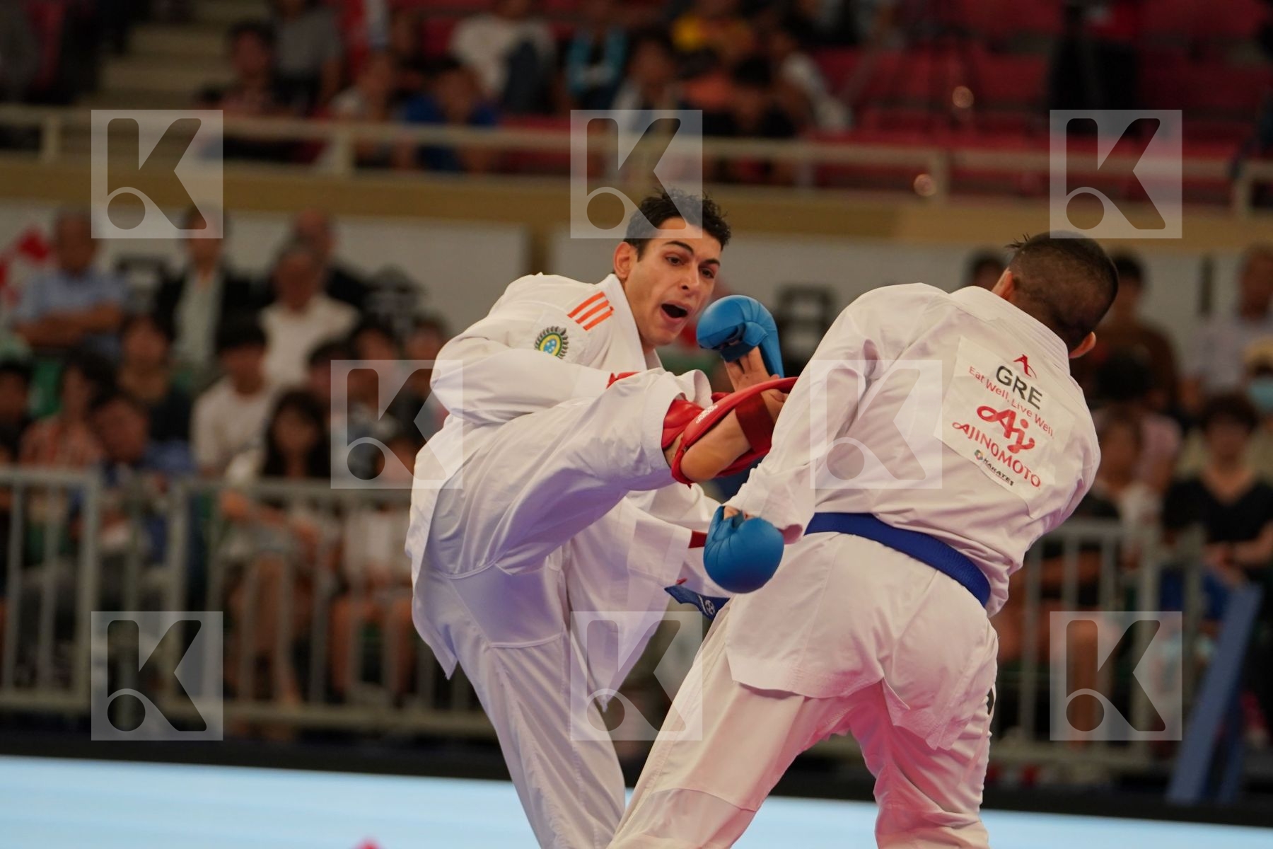 FIGUEIRA VINICIUS (BRAZIL) vs XENOS DIONYSIOS (GREECE) in Senior Kumite -67 Kg - Bronze bout