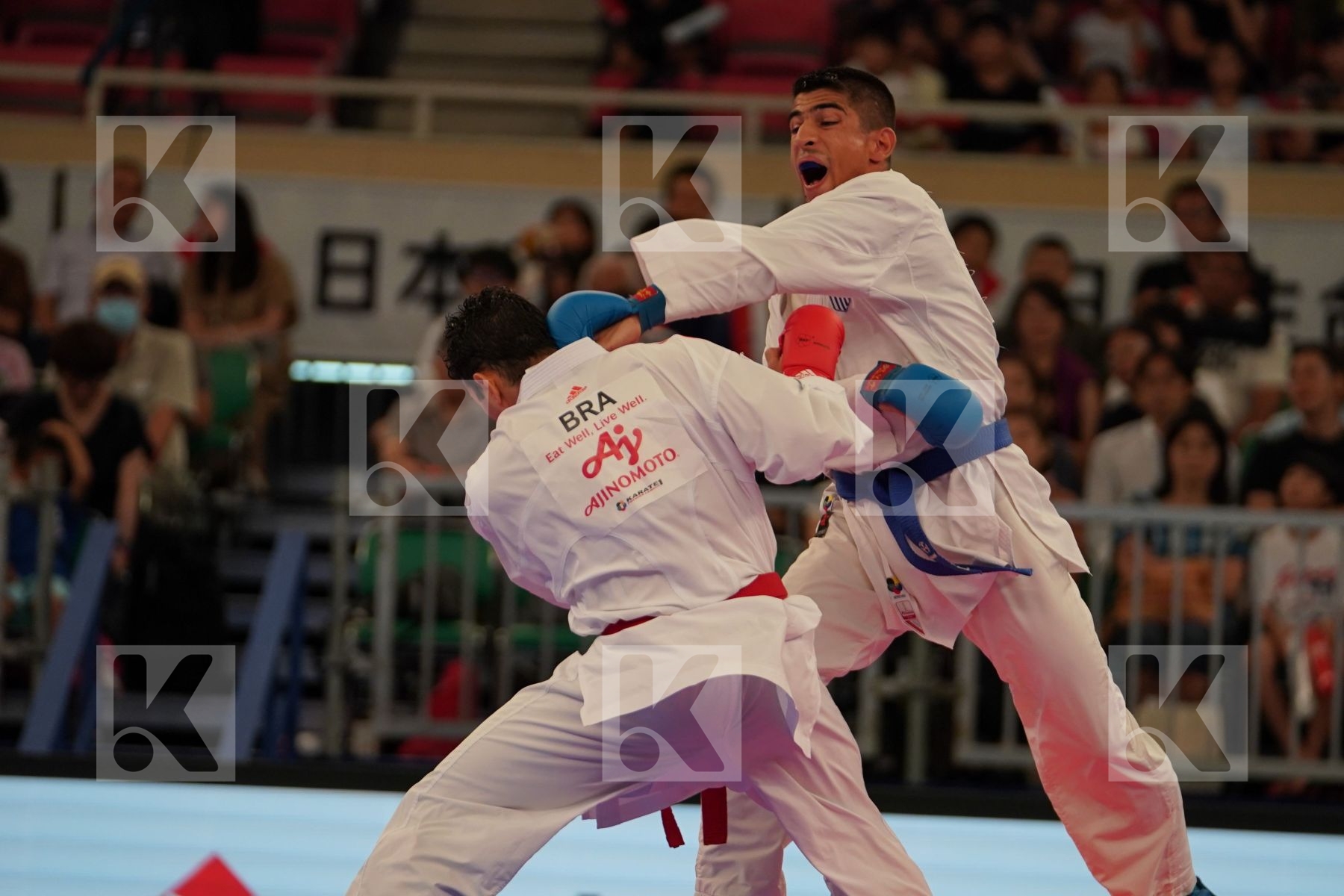 FIGUEIRA VINICIUS (BRAZIL) vs XENOS DIONYSIOS (GREECE) in Senior Kumite -67 Kg - Bronze bout