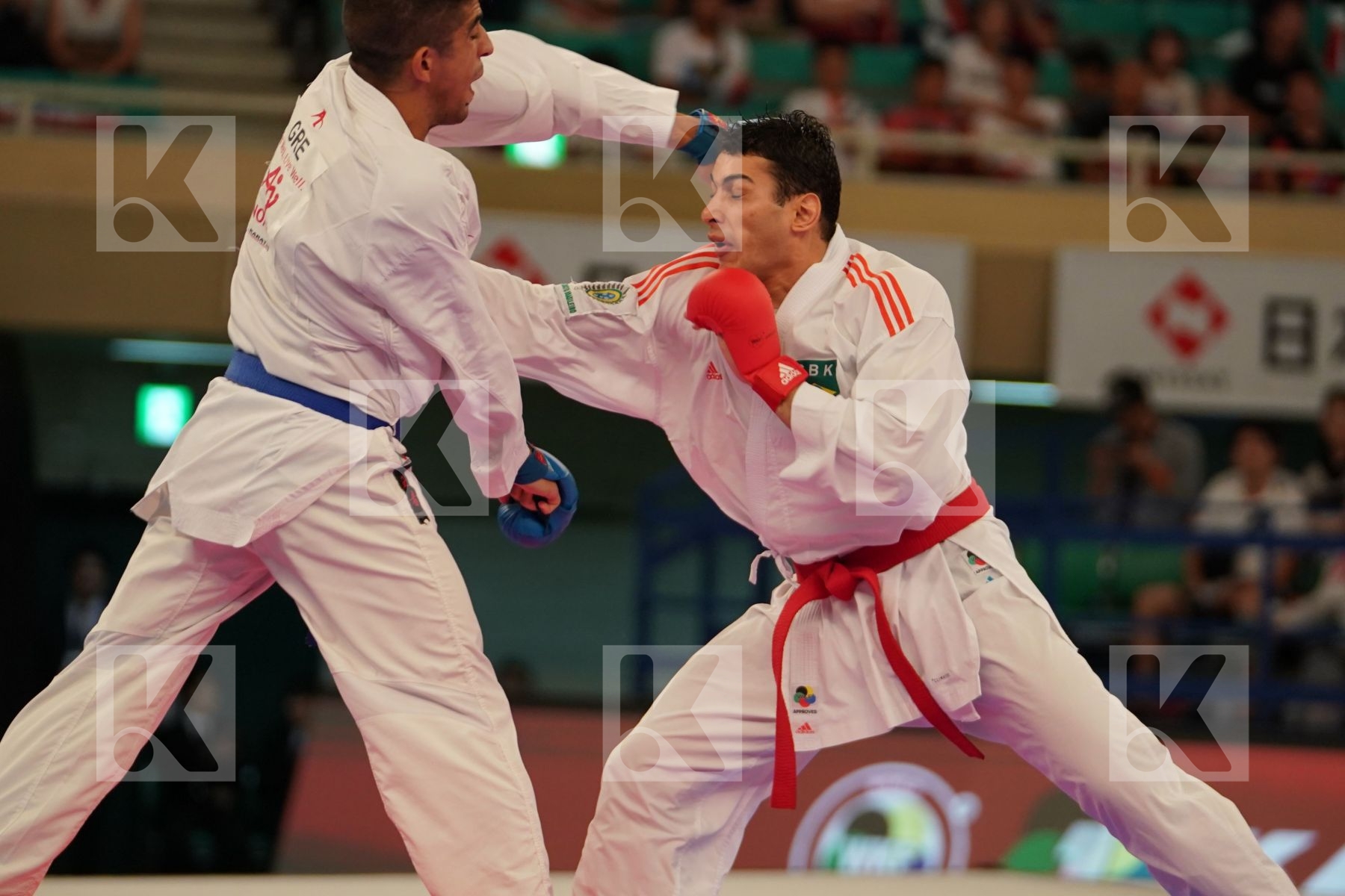 FIGUEIRA VINICIUS (BRAZIL) vs XENOS DIONYSIOS (GREECE) in Senior Kumite -67 Kg - Bronze bout