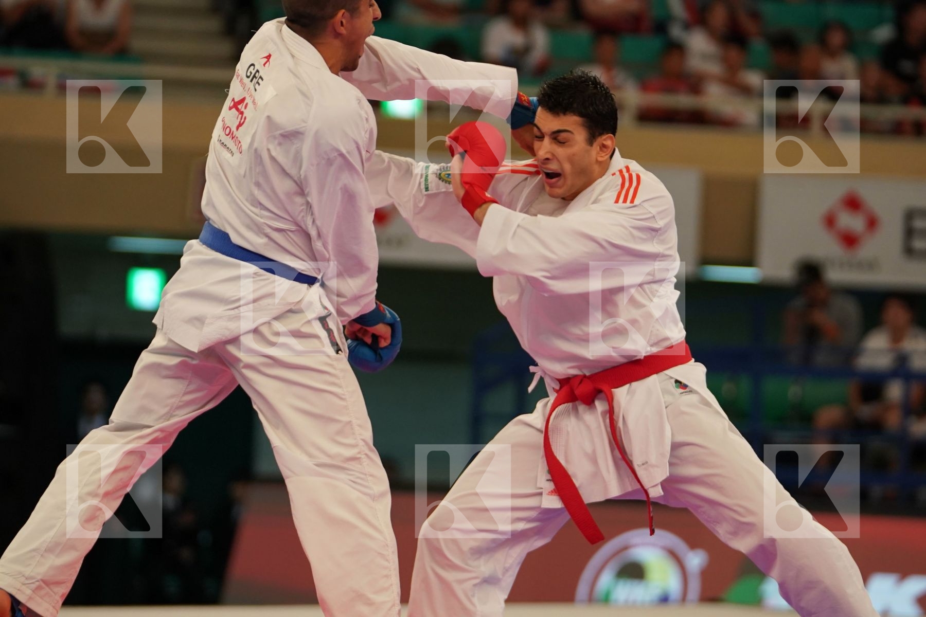 FIGUEIRA VINICIUS (BRAZIL) vs XENOS DIONYSIOS (GREECE) in Senior Kumite -67 Kg - Bronze bout