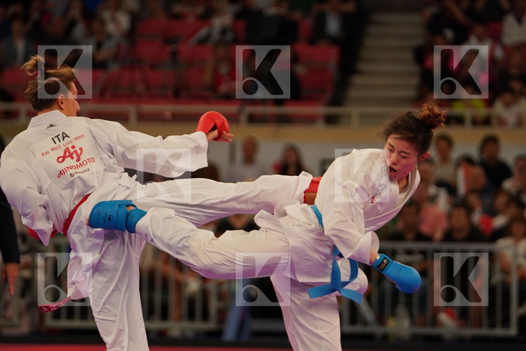 SEMERARO SILVIA (ITALIA) vs GONG LI (CHINA) in Senior Kumite -68 Kg - Bronze bout