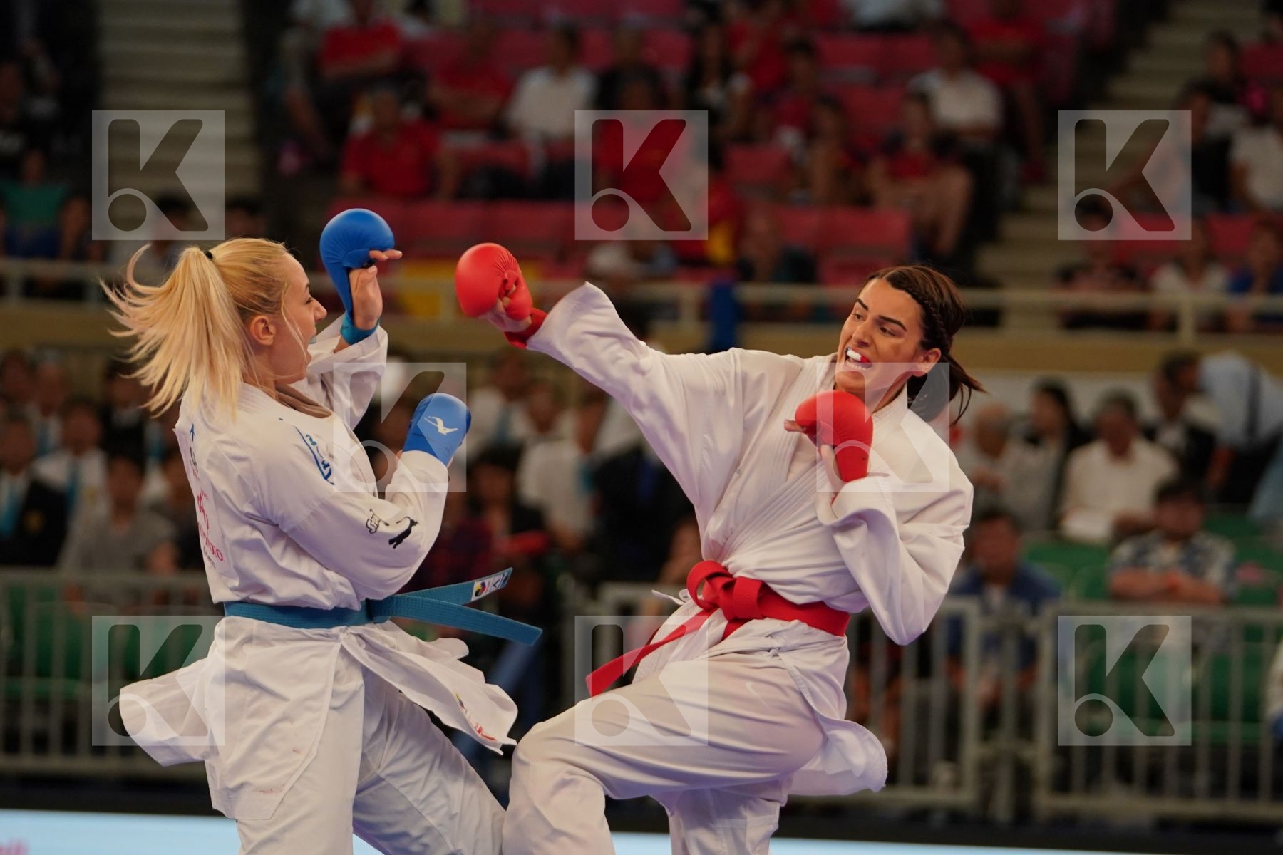 GARCIA NANCY (FRANCE) vs CHATZILIADOU ELENI (GREECE) in Senior Kumite 68+ Kg - Bronze bout