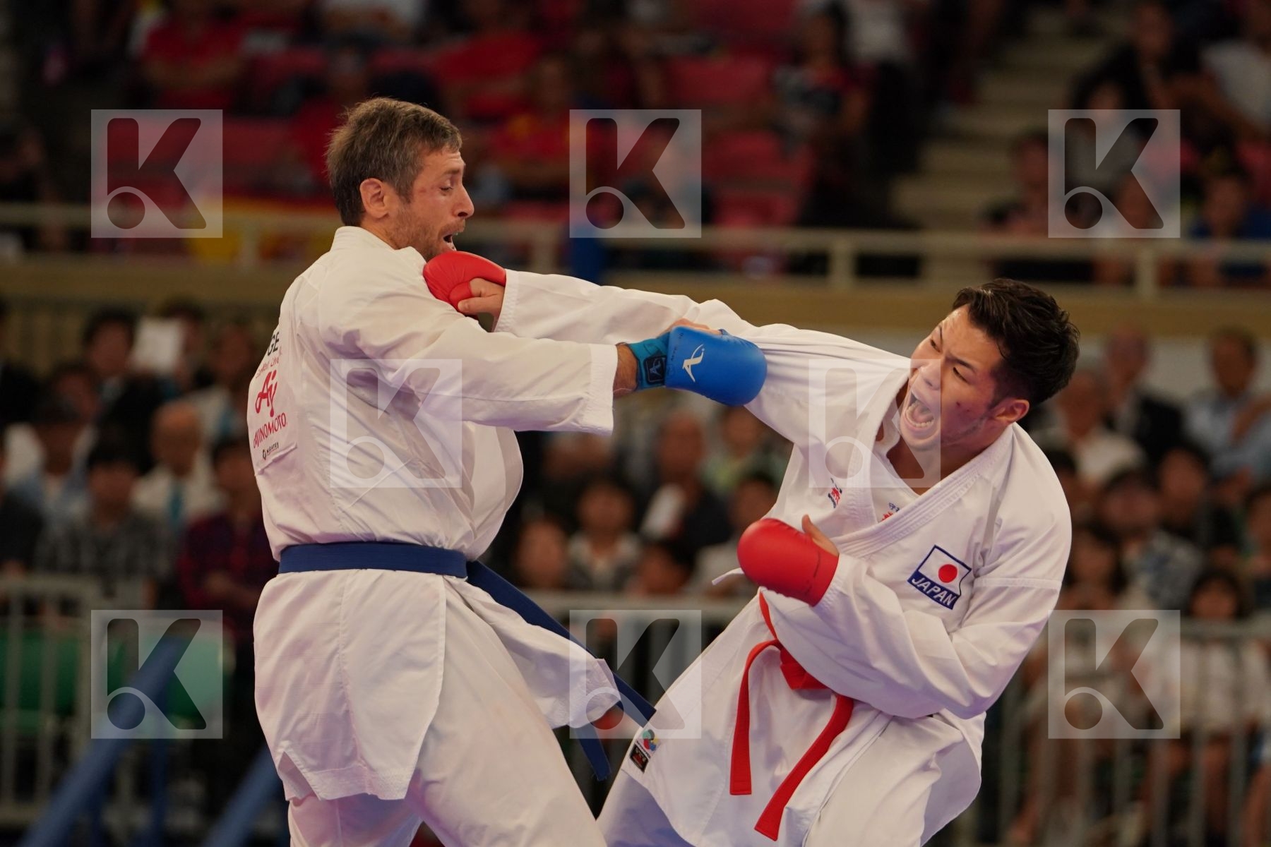 ANDO DAIKI (JAPAN) vs ARKANIA GOGITA (GEORGIA) in Senior Kumite 84+ Kg - Bronze bout