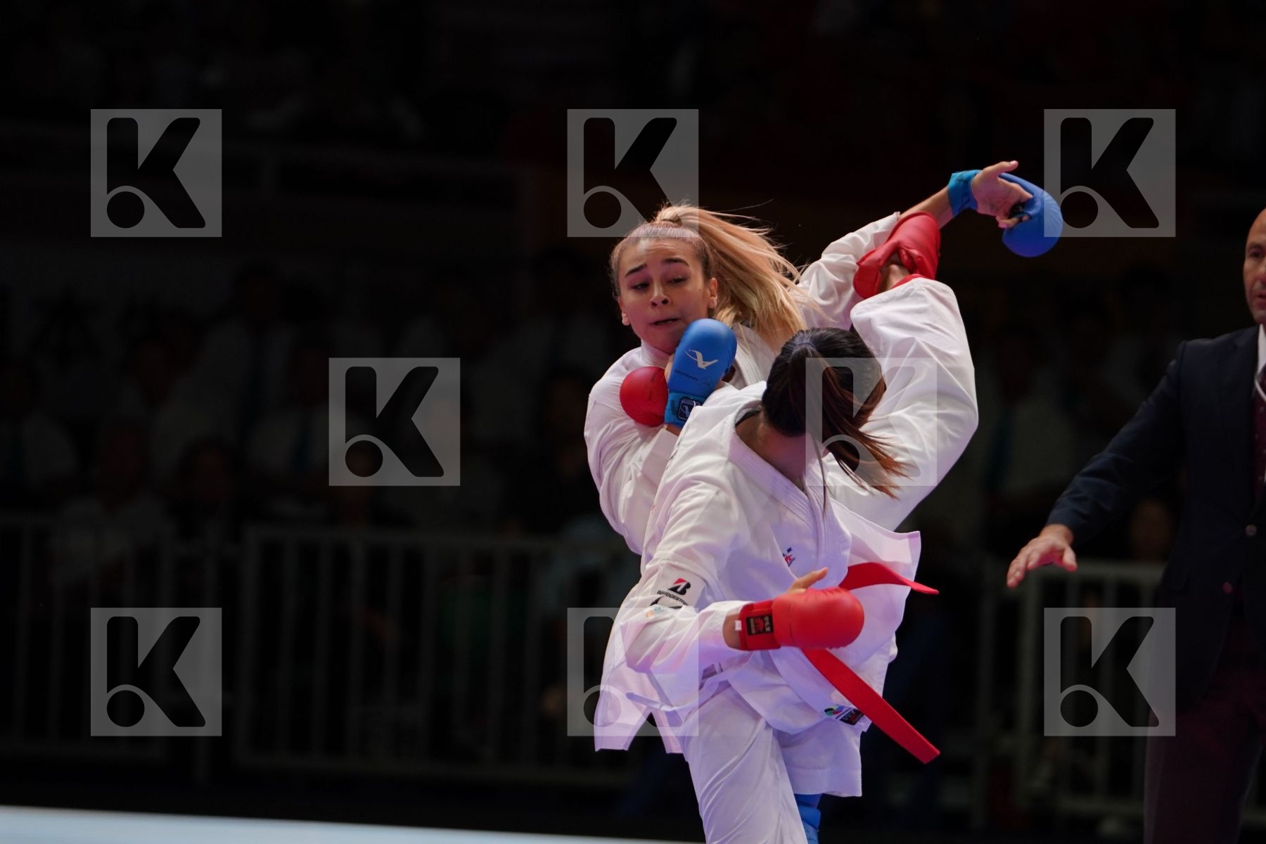 WEN TZU-YUN (CHINESE TAIPEI) vs TERLIUGA ANZHELIKA (UKRAINE) in Senior Kumite -55 Kg - Gold bout