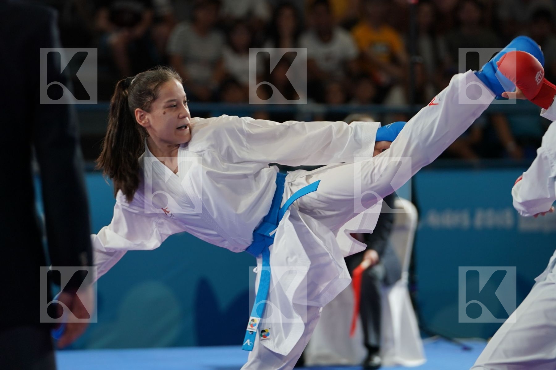 RINKA TAHATA (JAPAN) vs DILDORA ALIKULOV (UZBEKISTAN) in Junior Kumite Female -53Kg - Semifinal