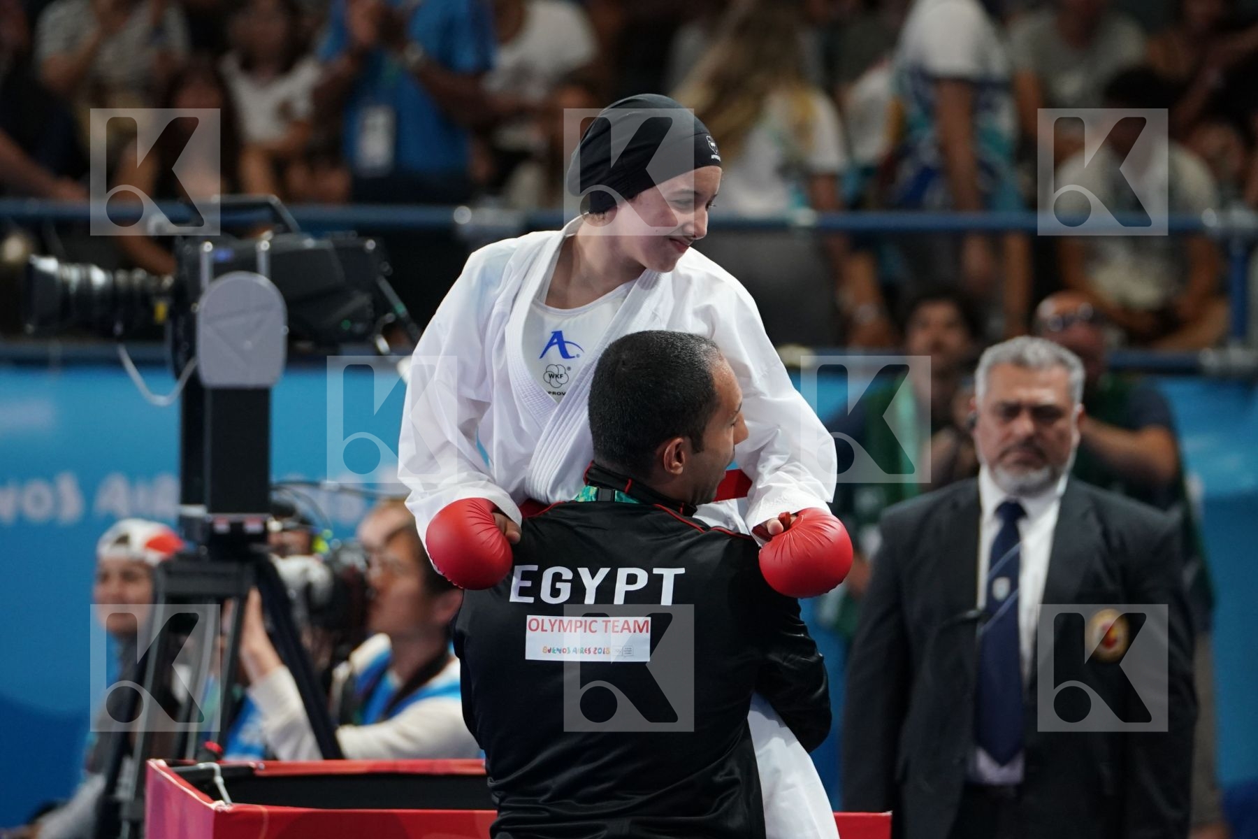 YASMIN NASR (EGYPT) vs RINKA TAHATA (JAPAN) in Junior Kumite Female -53Kg - Gold bout