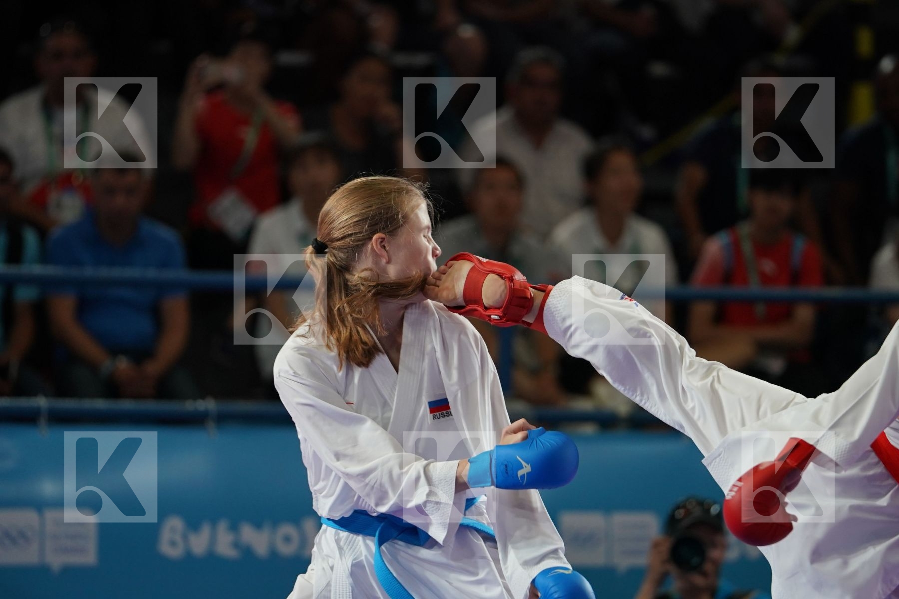 KOKORO SAKAJI (JAPAN) vs ANNA CHERNYSHEVA (RUSSIA) in Junior Kumite Female - 59 Kg - Gold bout