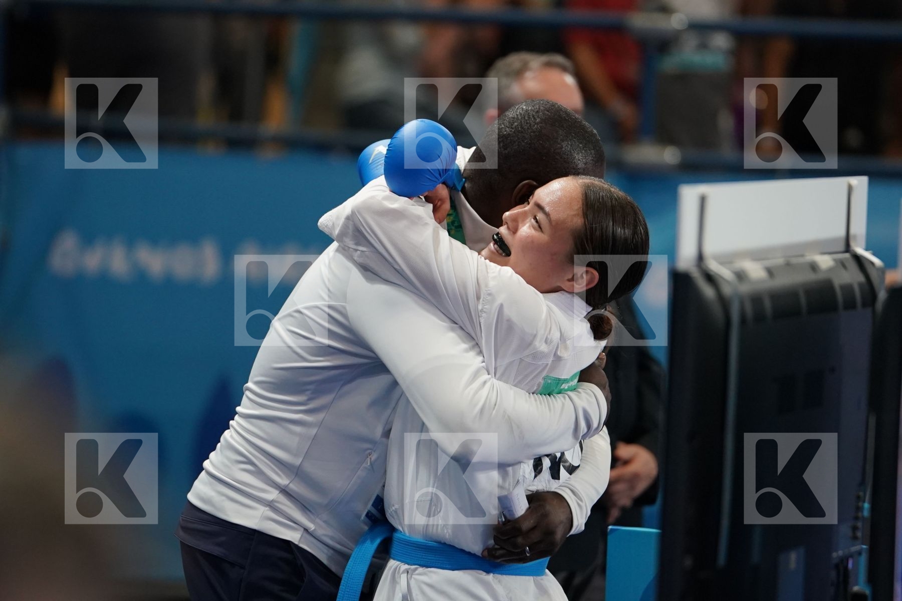 SAKURA SAWASHIMA (JAPAN) vs ANNIKA SAELID (NORWAY) in Junior Kumite Female 59+ Kg - Final bout