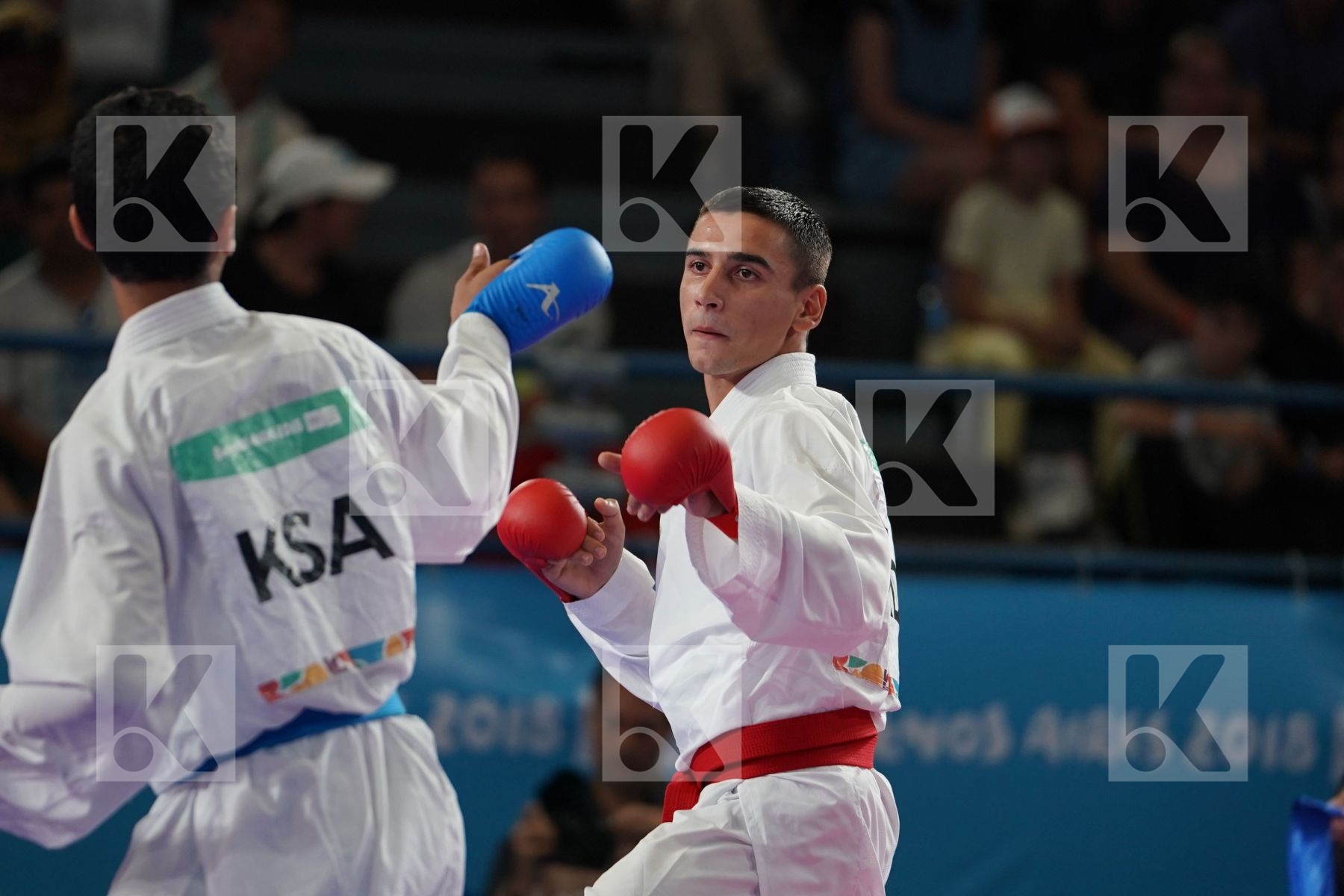 MOHAMMED ALASSIRI (SAUDI ARABIA) Vs FAHIK VESELI (FYR OF MACEDONIA) in Junior Kumite Male Ð 61 Kg - Semifinal