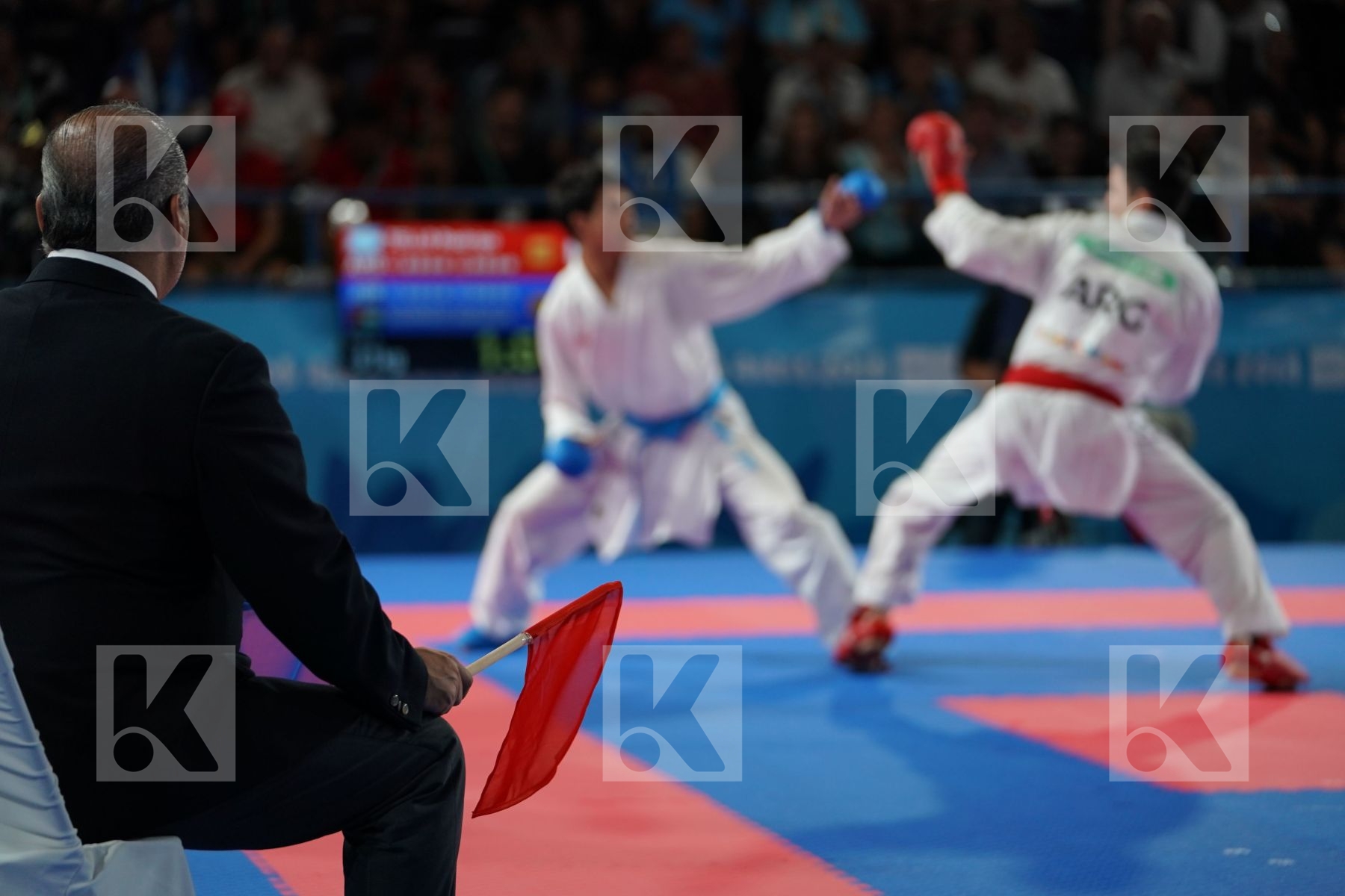 MOHAMMED ALASSIRI (SAUDI ARABIA) Vs FAHIK VESELI (FYR OF MACEDONIA) in Junior Kumite Male Ð 61 Kg - Semifinal