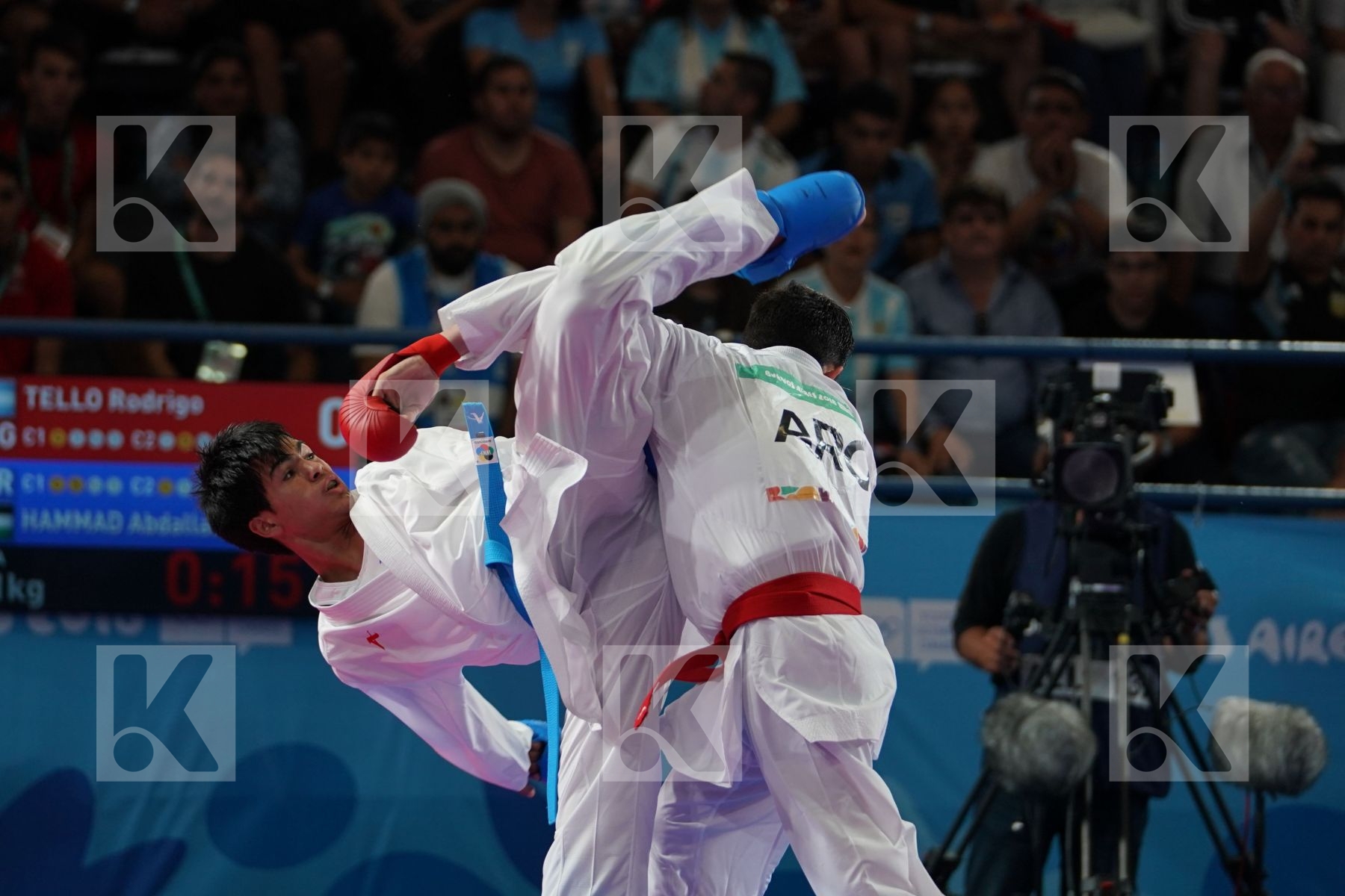 RODRIGO TELLO (ARGENTINA) Vs ABDALLAH HAMMAD (JORDAN) in Junior Kumite Male Ð 61 Kg - Semifinal