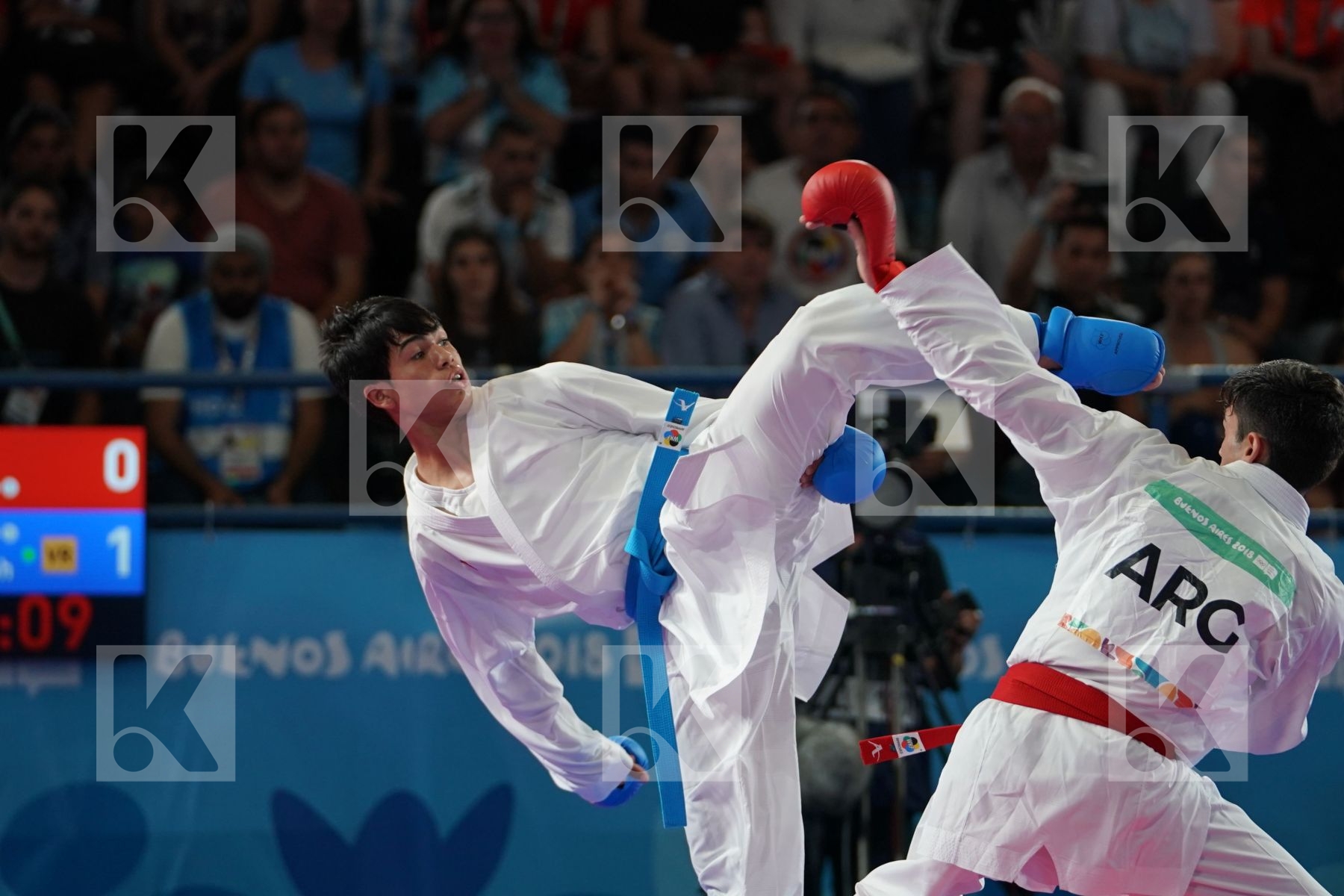 RODRIGO TELLO (ARGENTINA) Vs ABDALLAH HAMMAD (JORDAN) in Junior Kumite Male Ð 61 Kg - Semifinal
