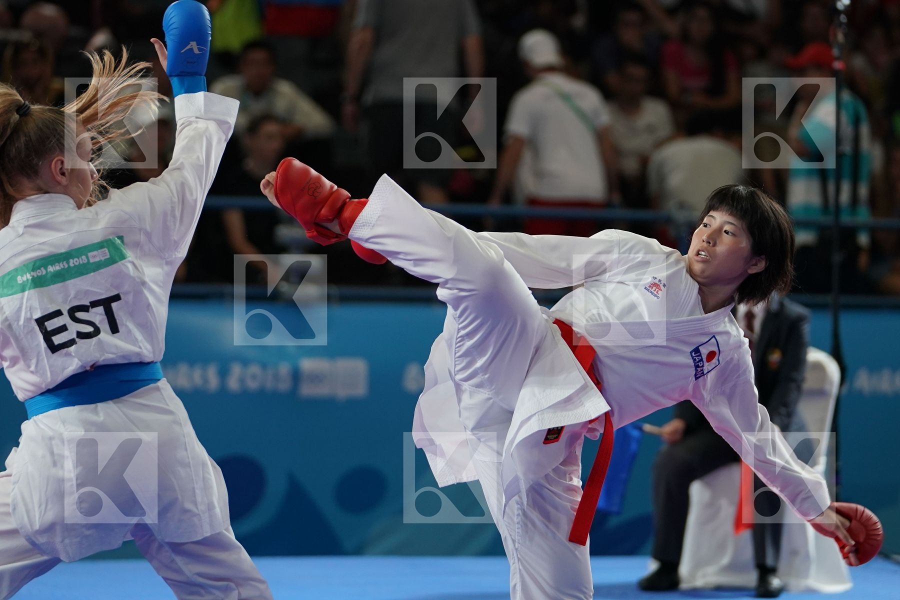 KOKORO SAKAJI (JAPAN) Vs MARTA OSSIPOVA (ESTONIA) in Junior Kumite Female - 59 Kg - Semifinal