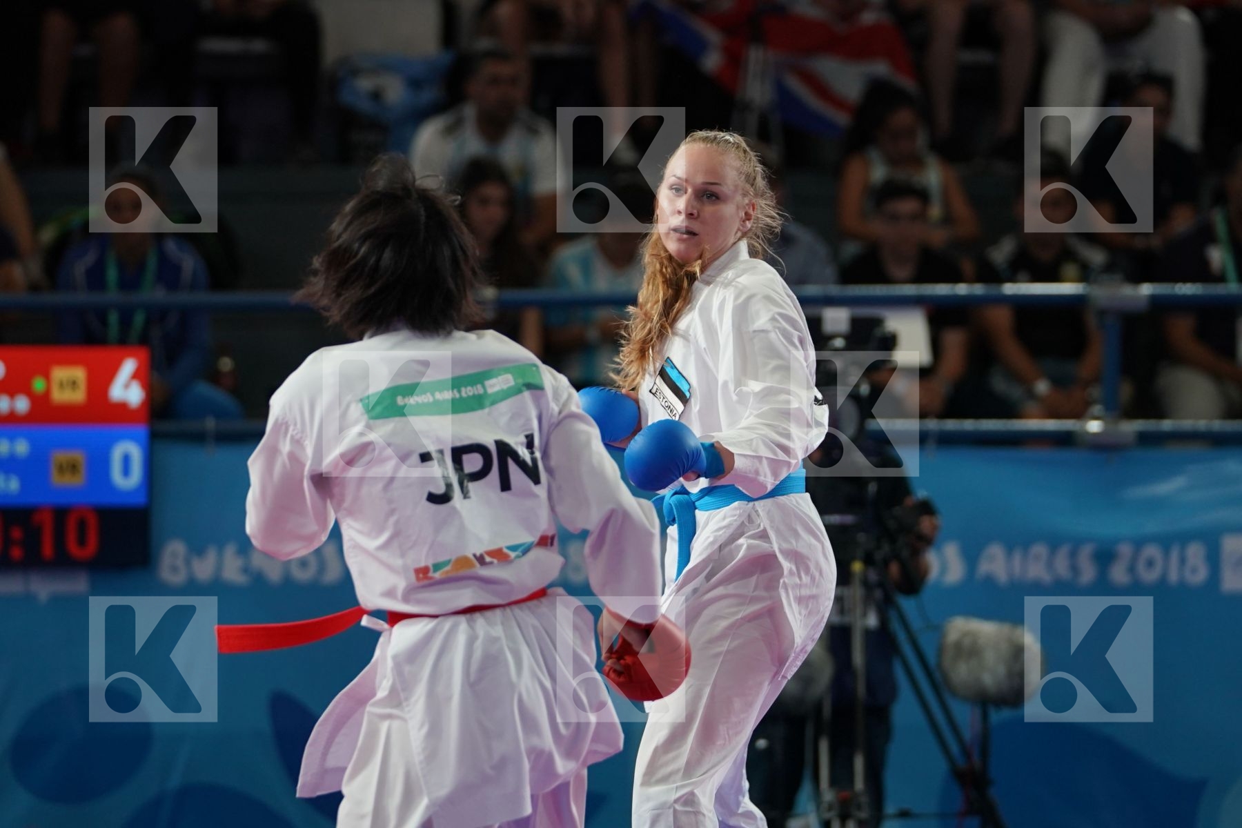 KOKORO SAKAJI (JAPAN) Vs MARTA OSSIPOVA (ESTONIA) in Junior Kumite Female - 59 Kg - Semifinal