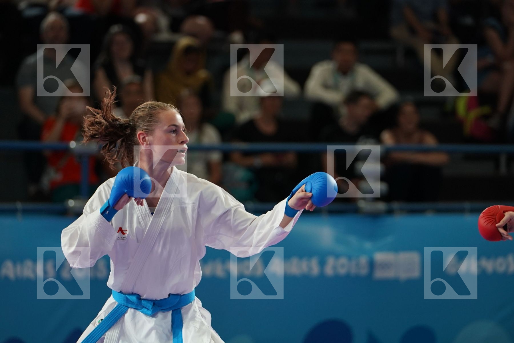 IVANA PEROVIC (SERBIA) Vs ZSOFIA BARANYI (HUNGARY) in Junior Kumite Female - 59 Kg - Semifinal