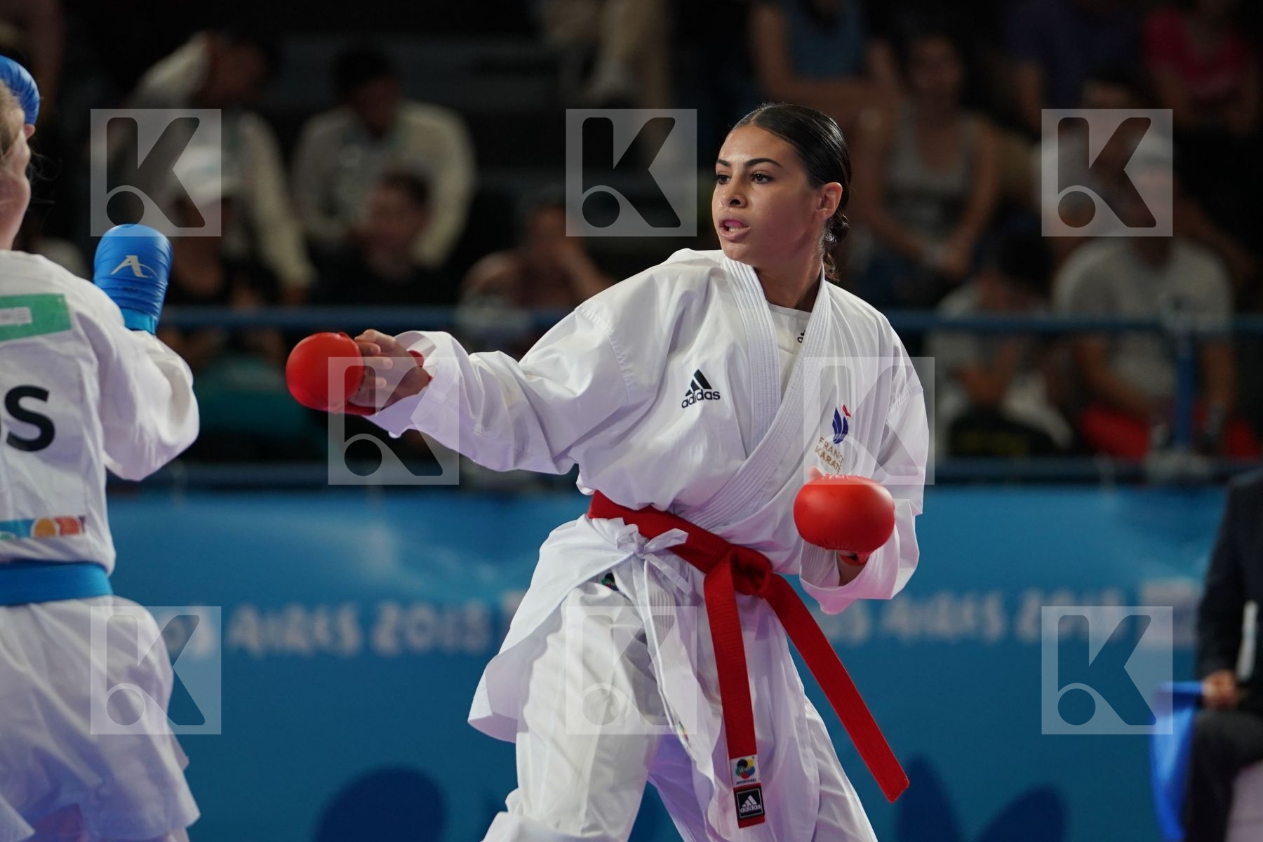 ASSIA OUKHATTOU (FRANCE) Vs ANNA CHERNYSHEVA (RUSSIA) in Junior Kumite Female - 59 Kg - Semifinal